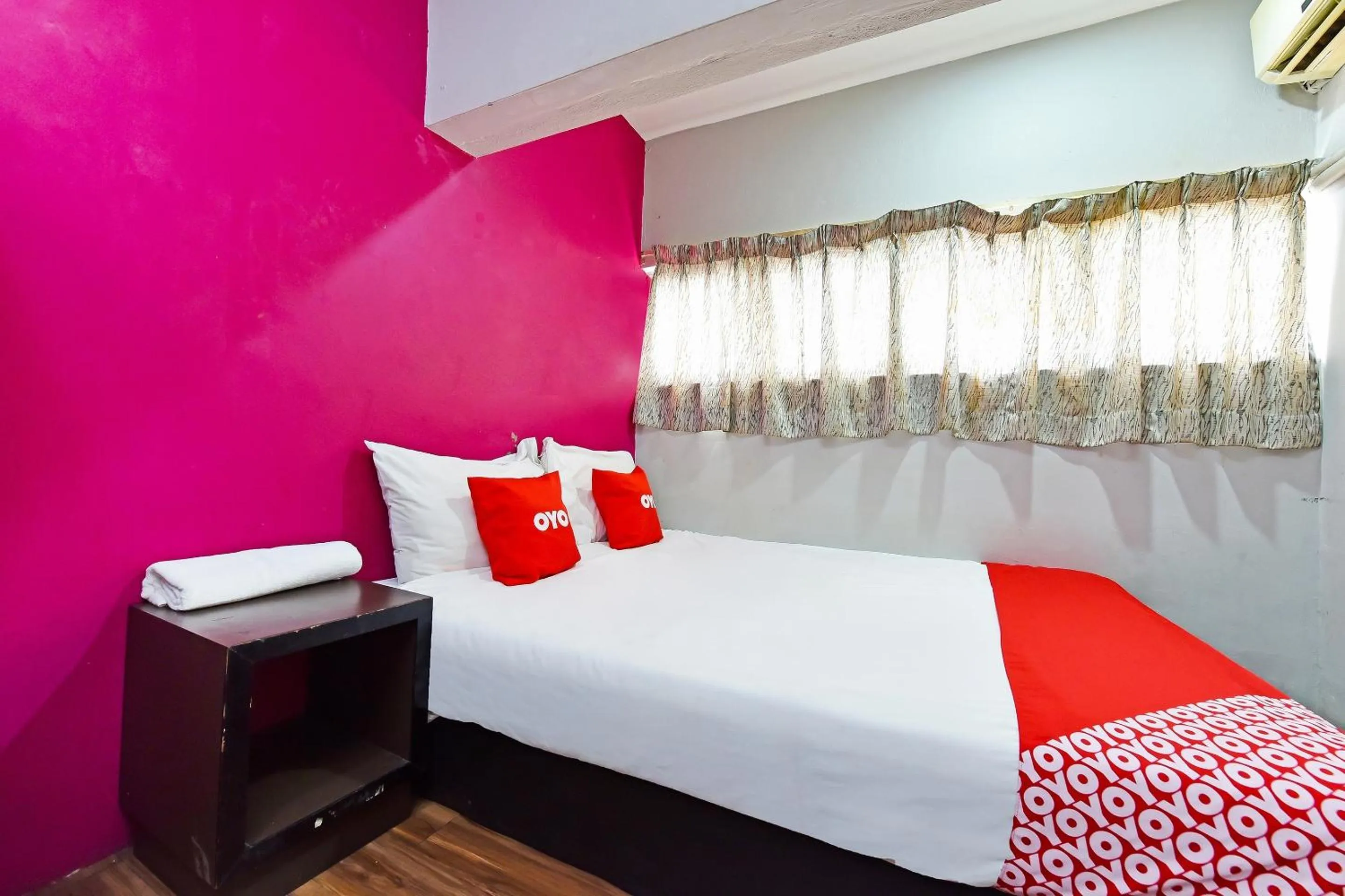 Bedroom, Bed in Hotel O Elwarda Klcity