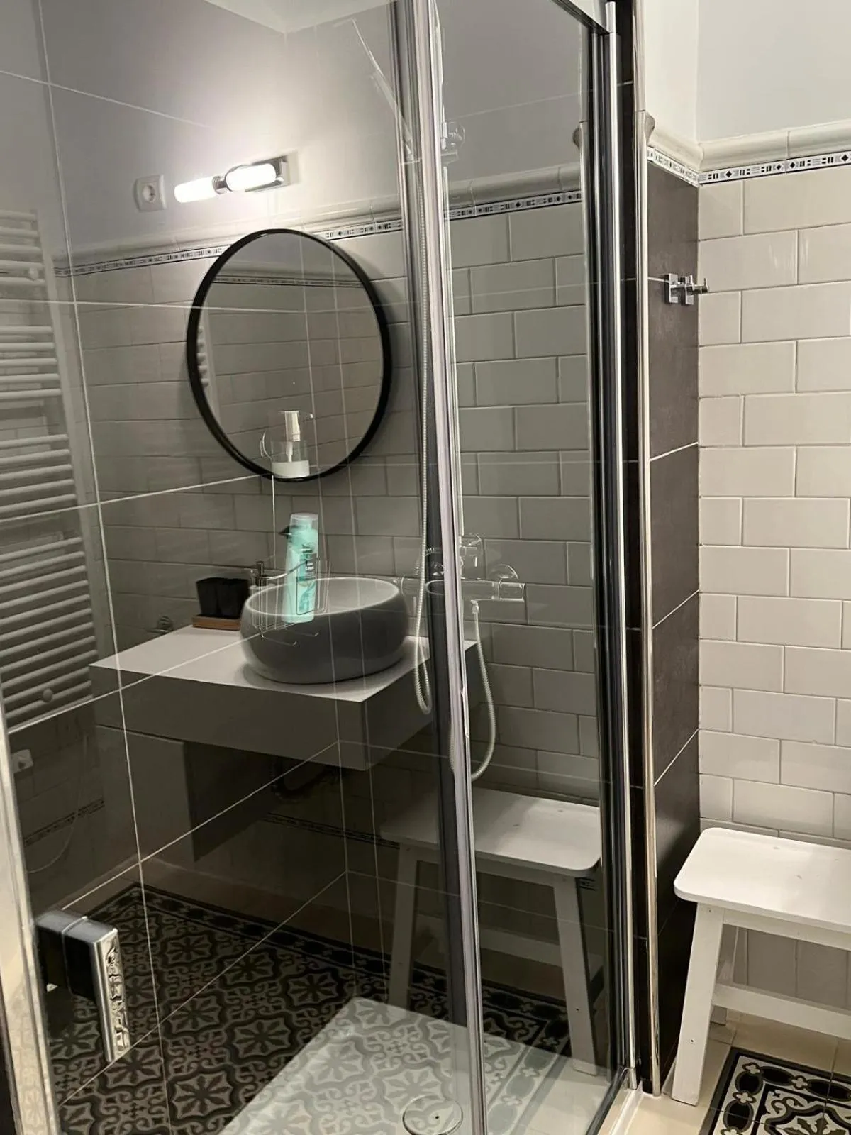 Shower in Bed&Breakfast Al Campanario