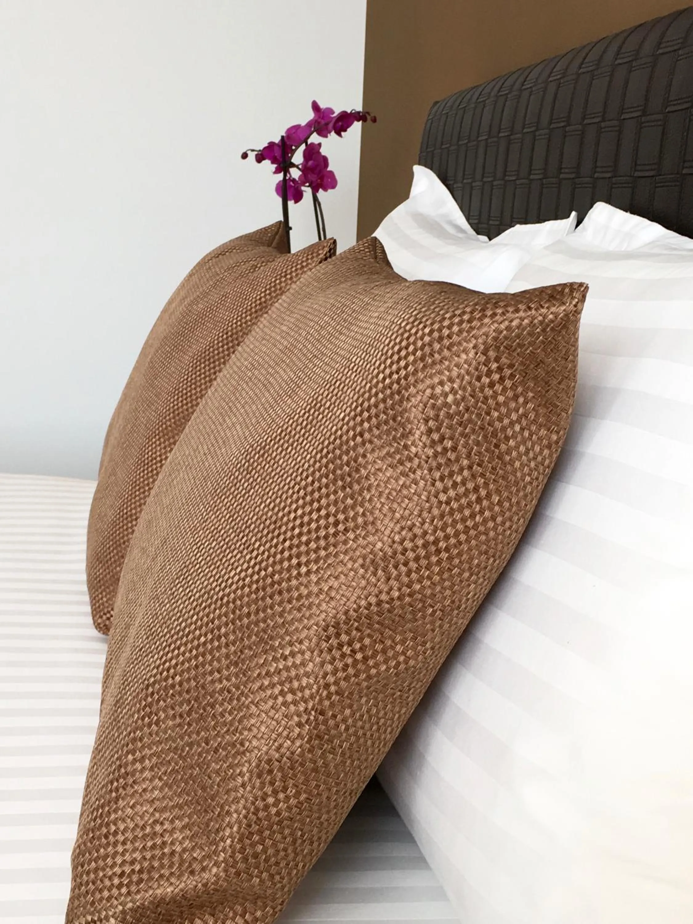 Decorative detail, Bed in Elysium