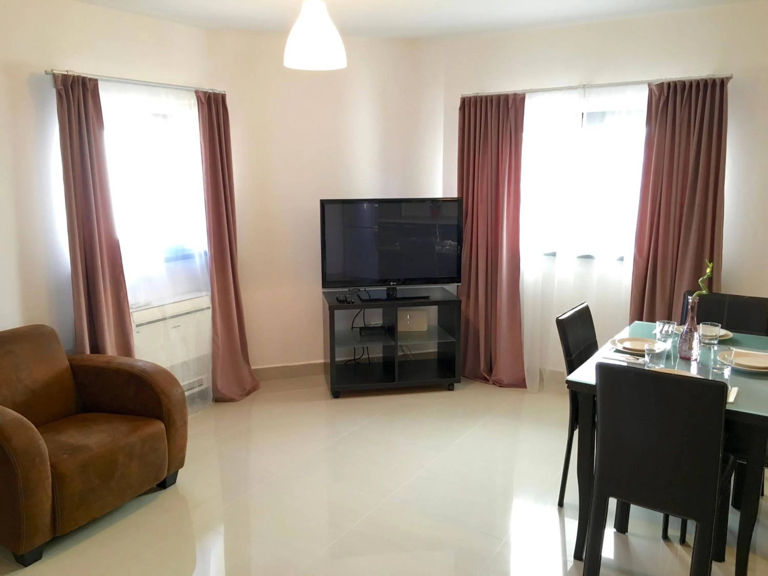 TV and multimedia in Elysium