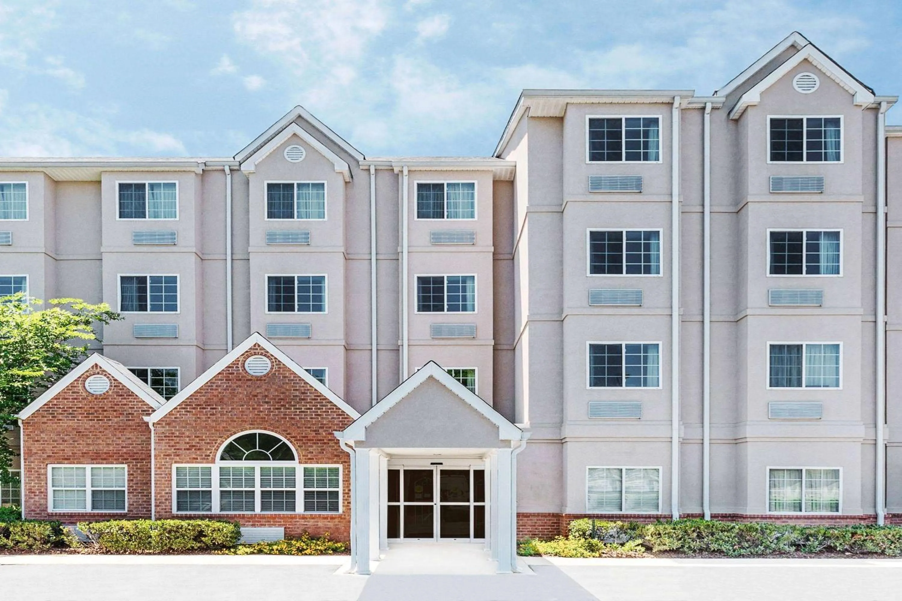 Property building in Microtel Inn & Suites by Wyndham Tuscaloosa
