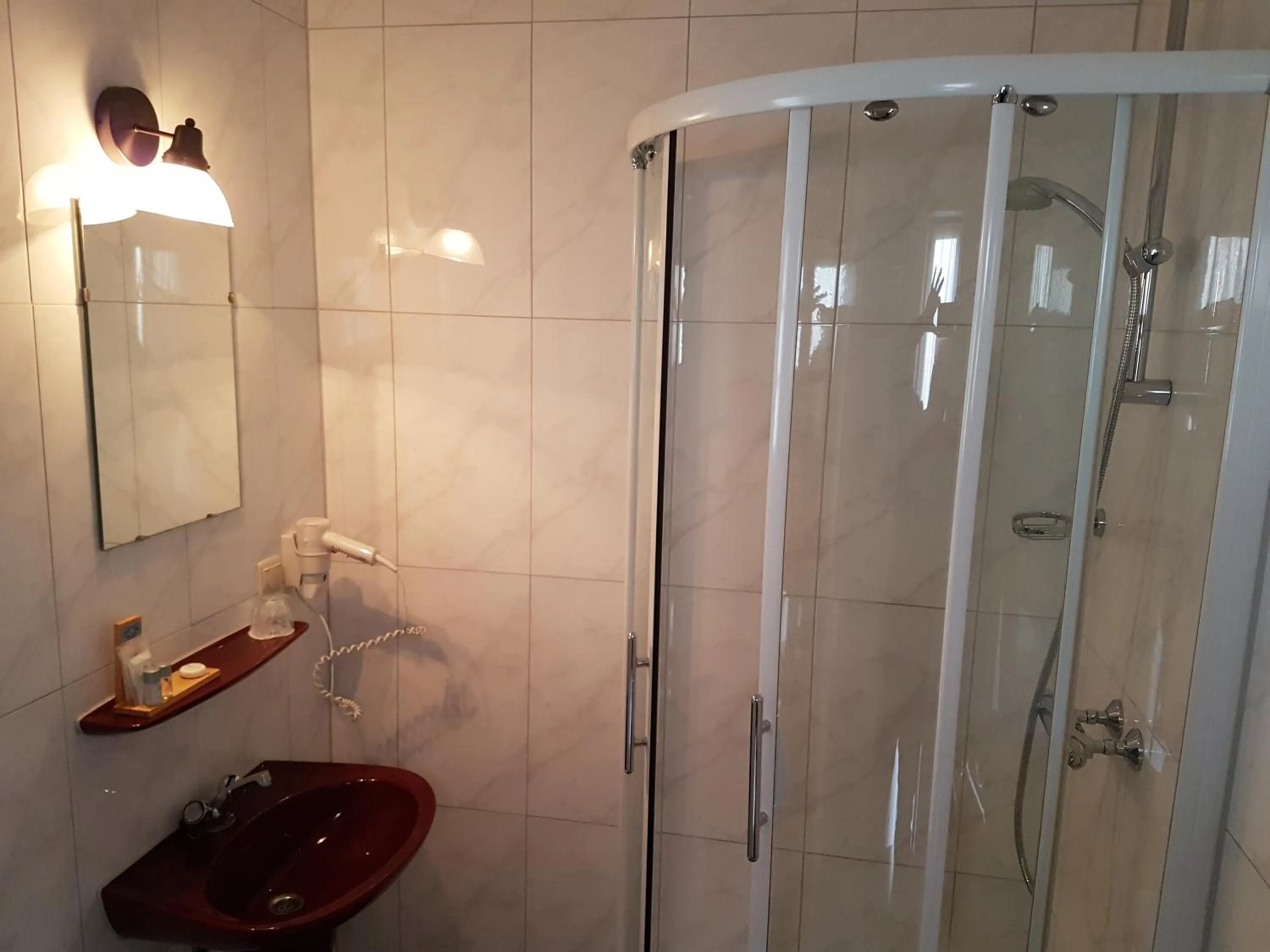 Bathroom in Hotel Heere