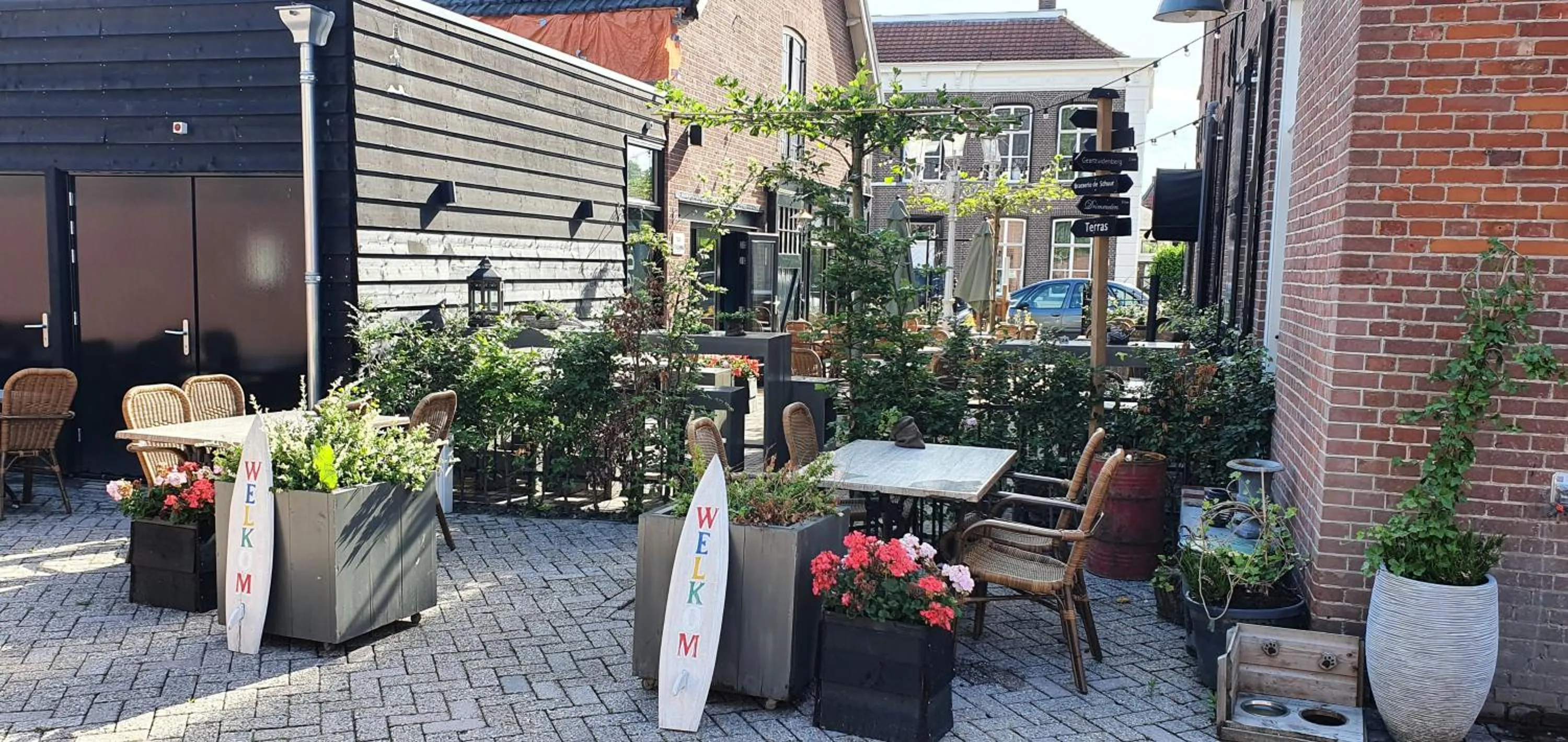 Patio in Hotel Heere