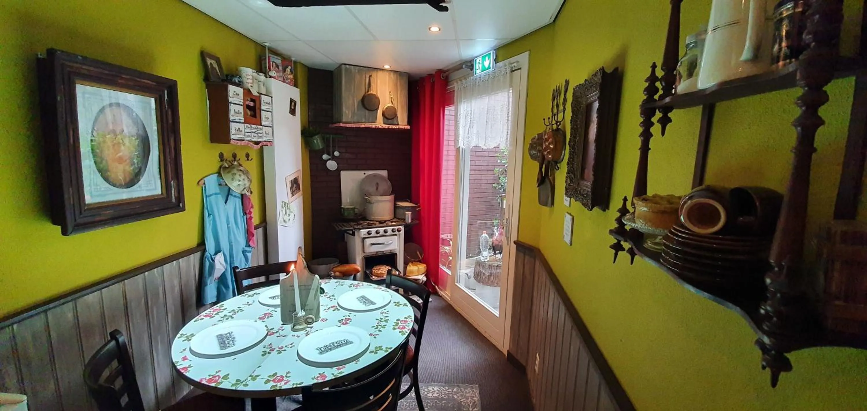 Restaurant/places to eat in Hotel Heere