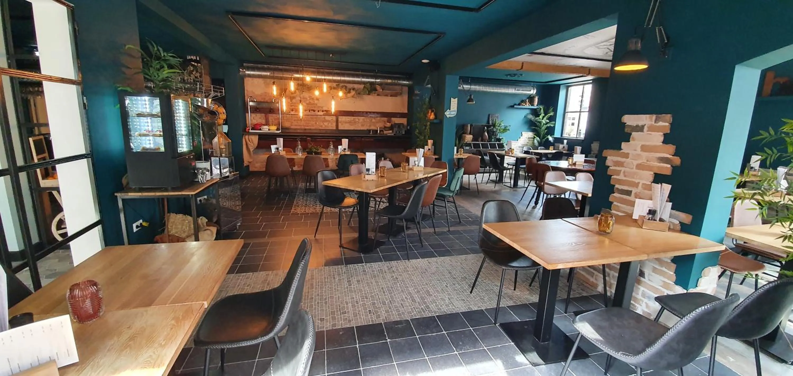 Restaurant/places to eat in Hotel Heere