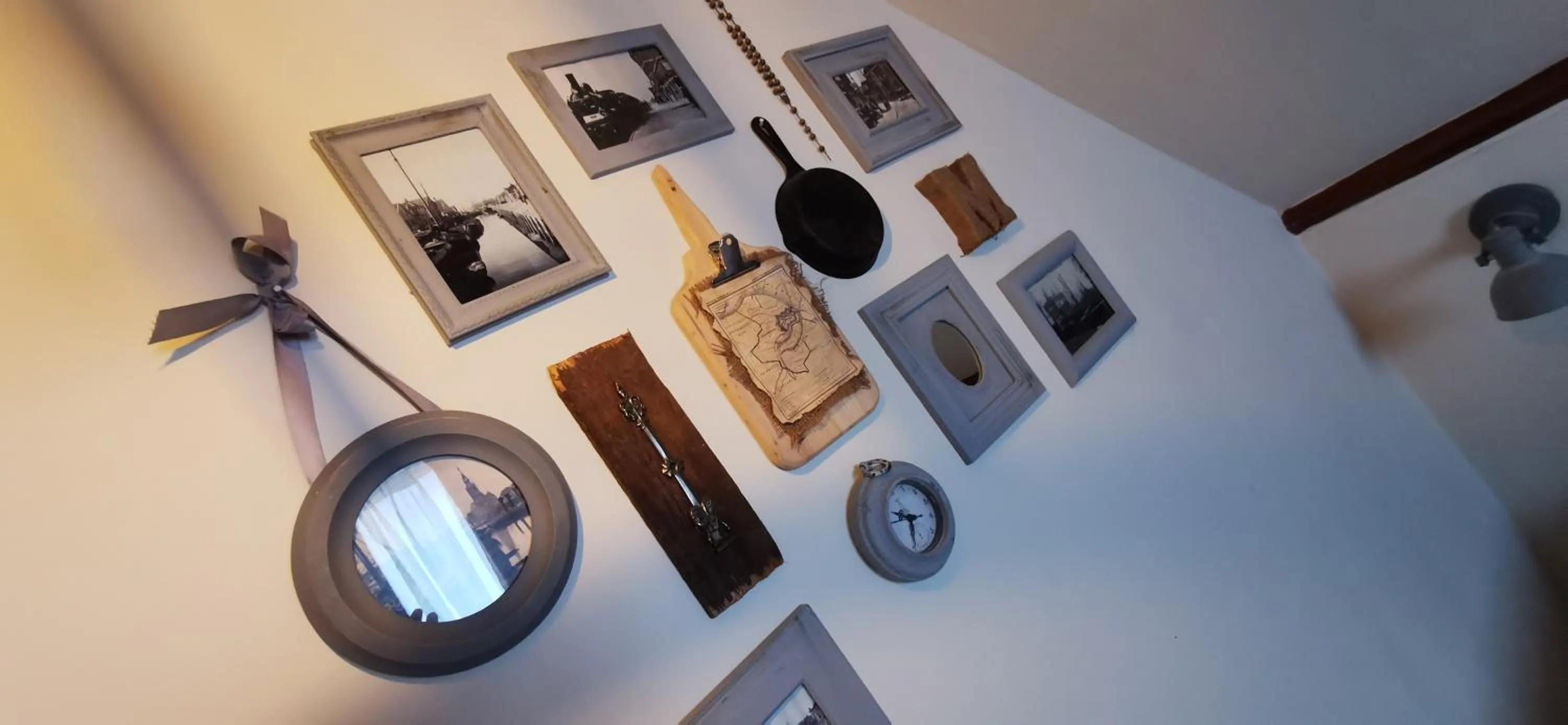 Decorative detail in Hotel Heere