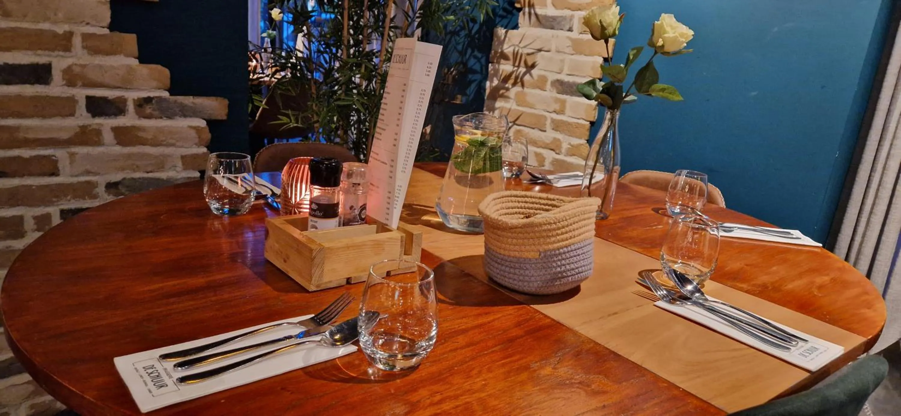 Restaurant/places to eat in Hotel Heere