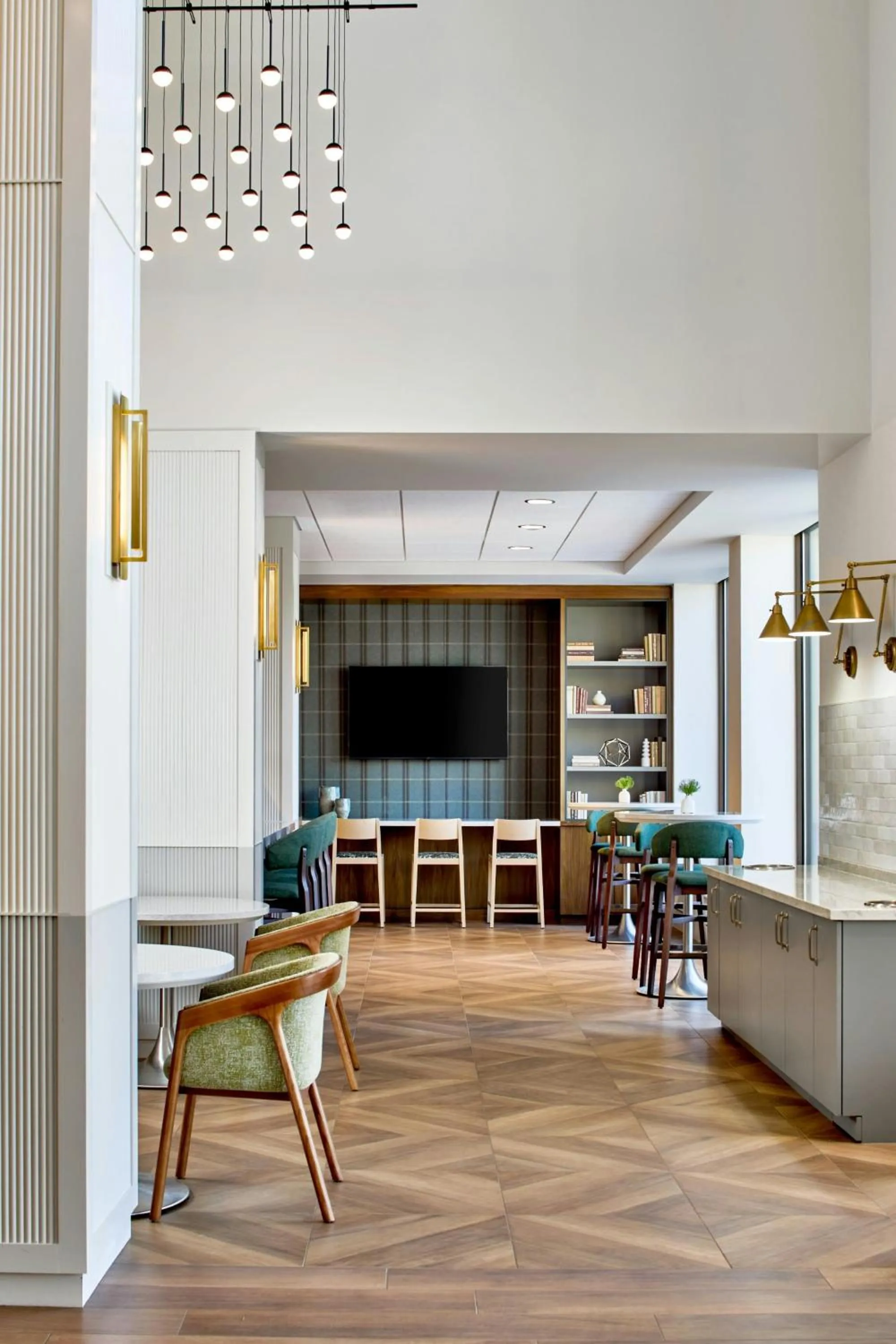 Restaurant/places to eat in Sheraton Birmingham