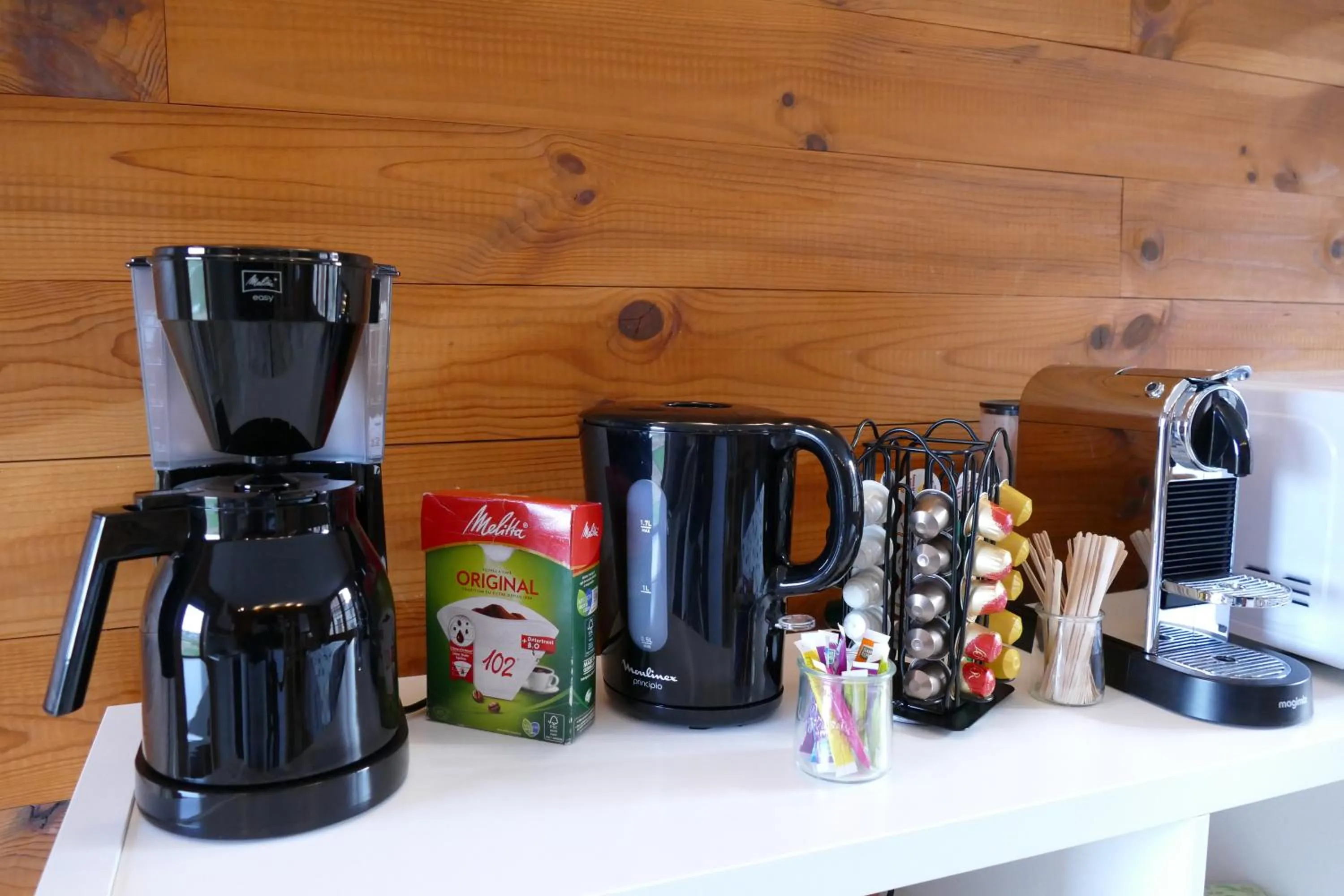 Coffee/tea facilities in Les Grands Crus - gîte "Meursault"
