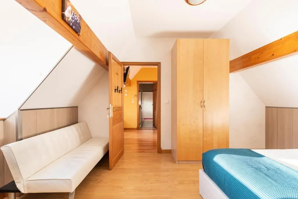 Bed in Les Grands Crus - gîte "Meursault"