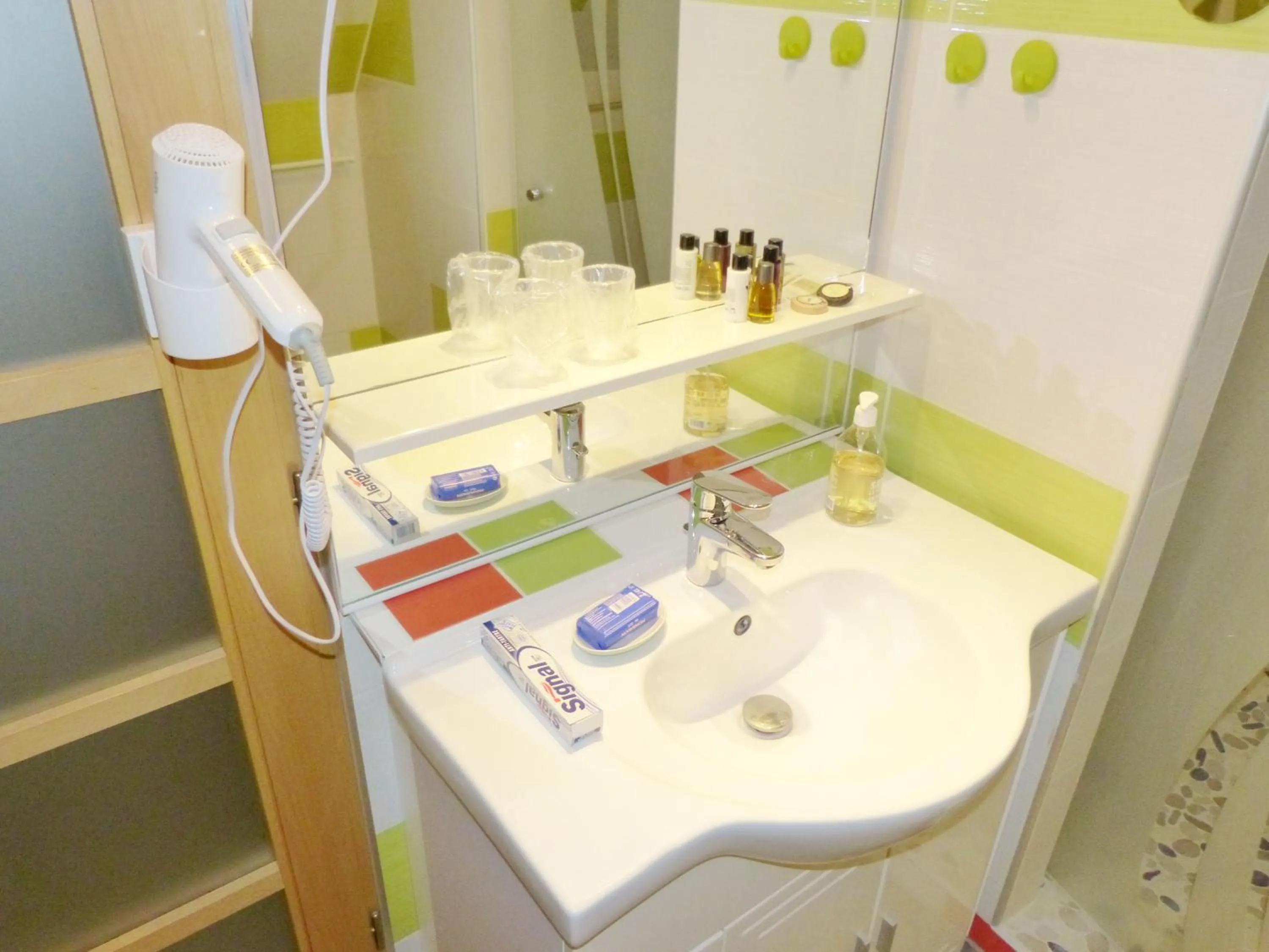 Bathroom in Les Grands Crus - gîte "Meursault"