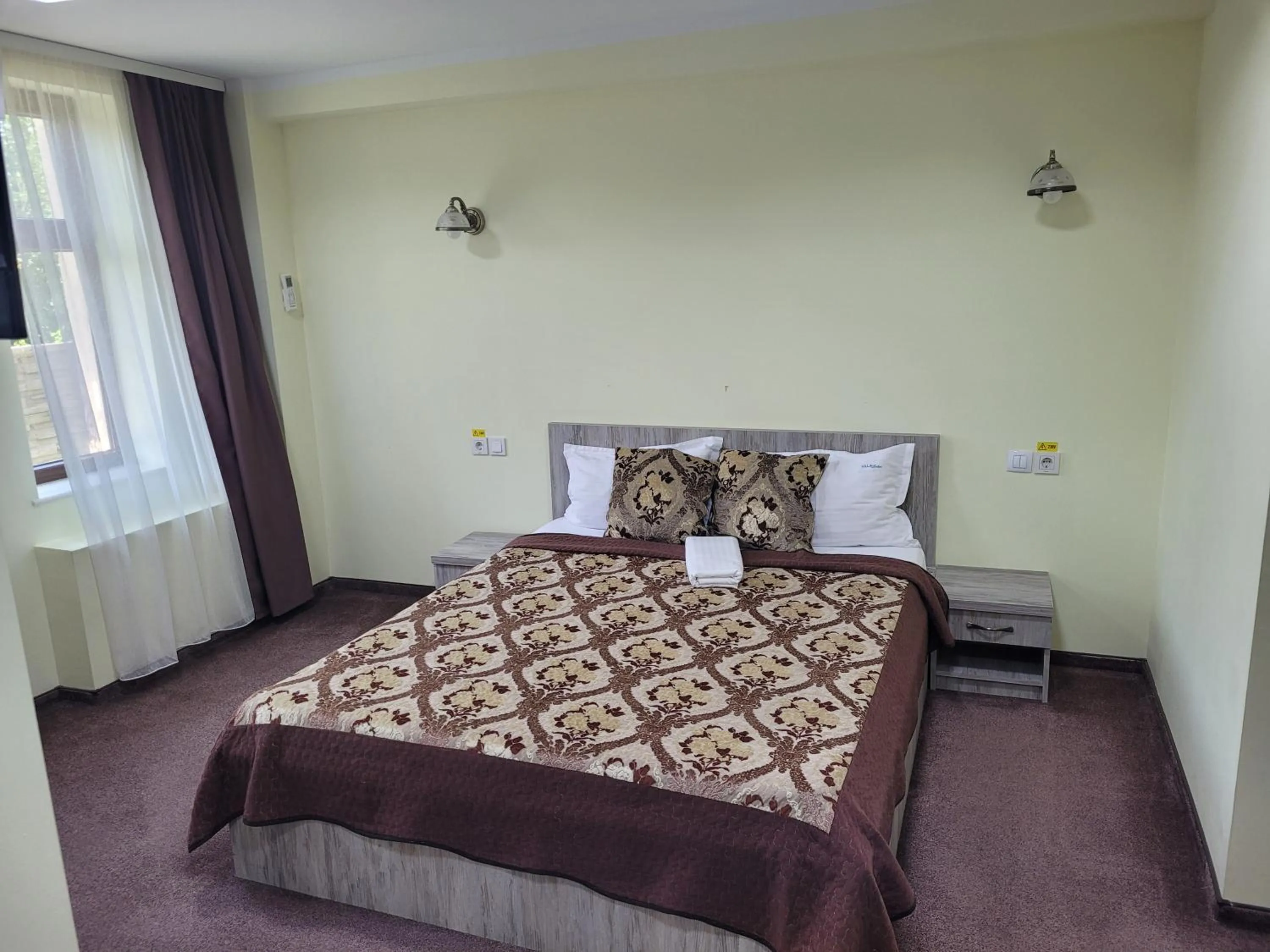 Bedroom, Bed in Villa Lotus