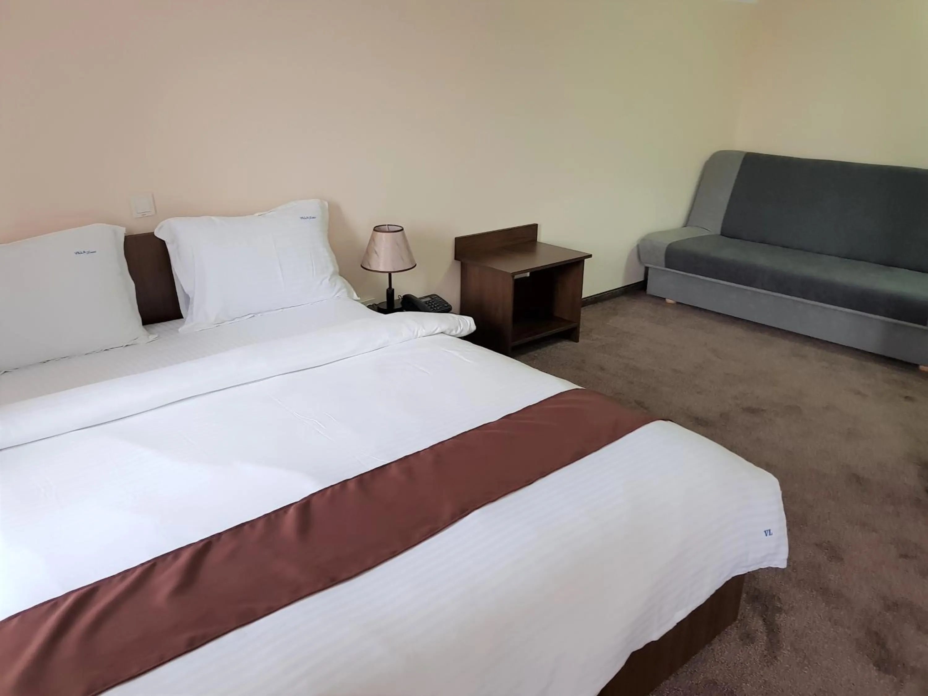 Bedroom, Bed in Villa Lotus