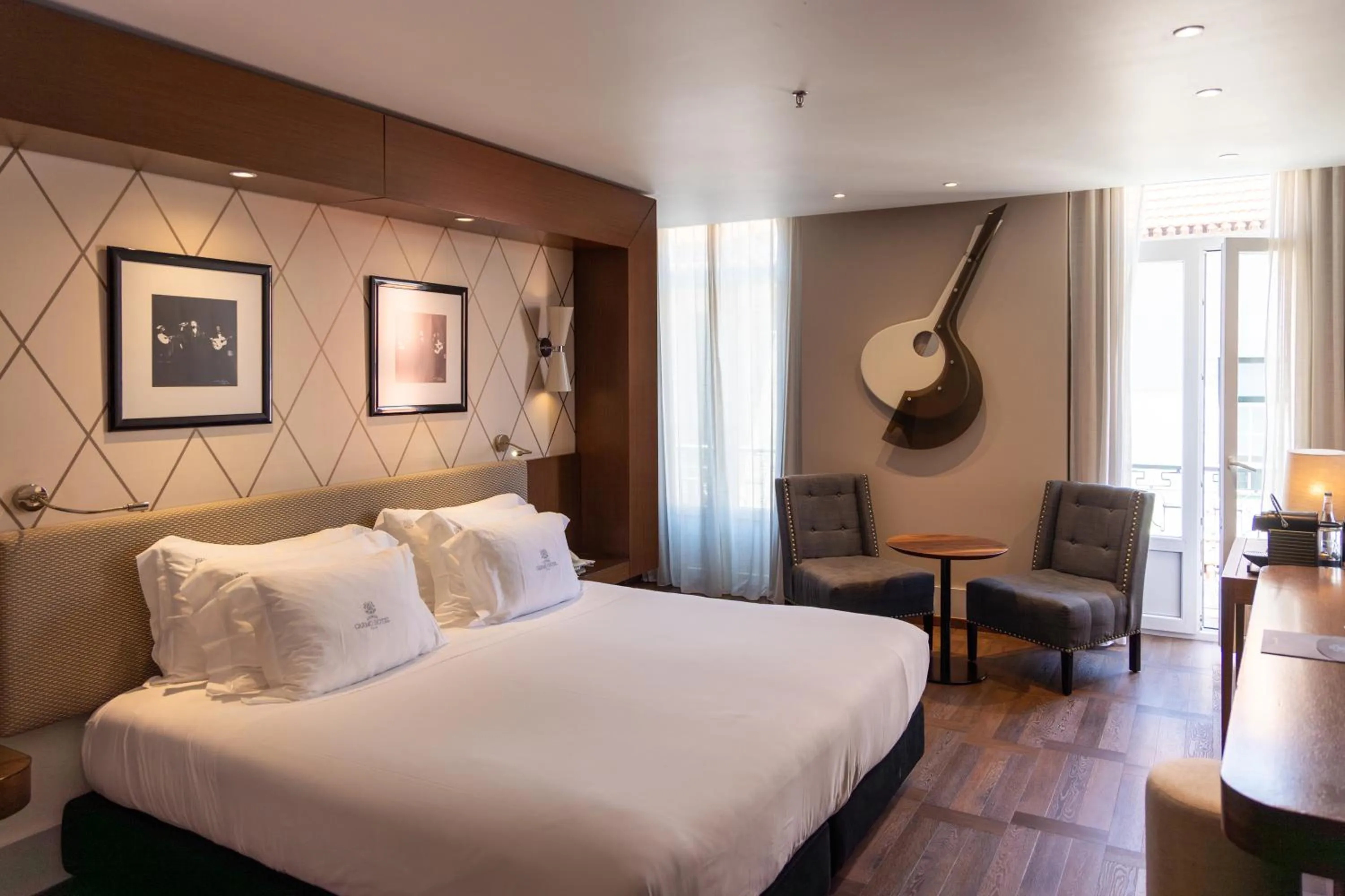 Bed in Lisboa Carmo Hotel