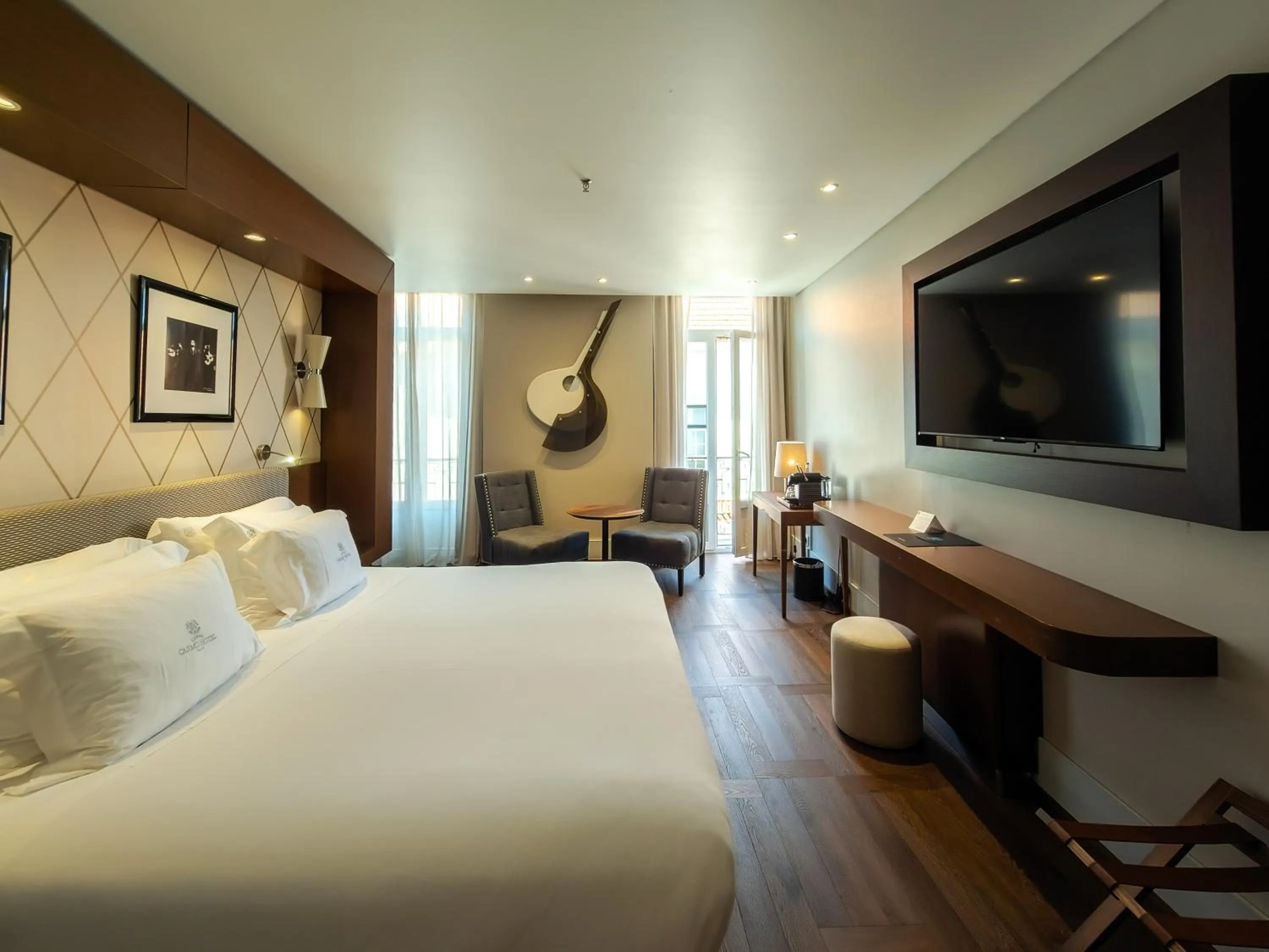 Bed in Lisboa Carmo Hotel