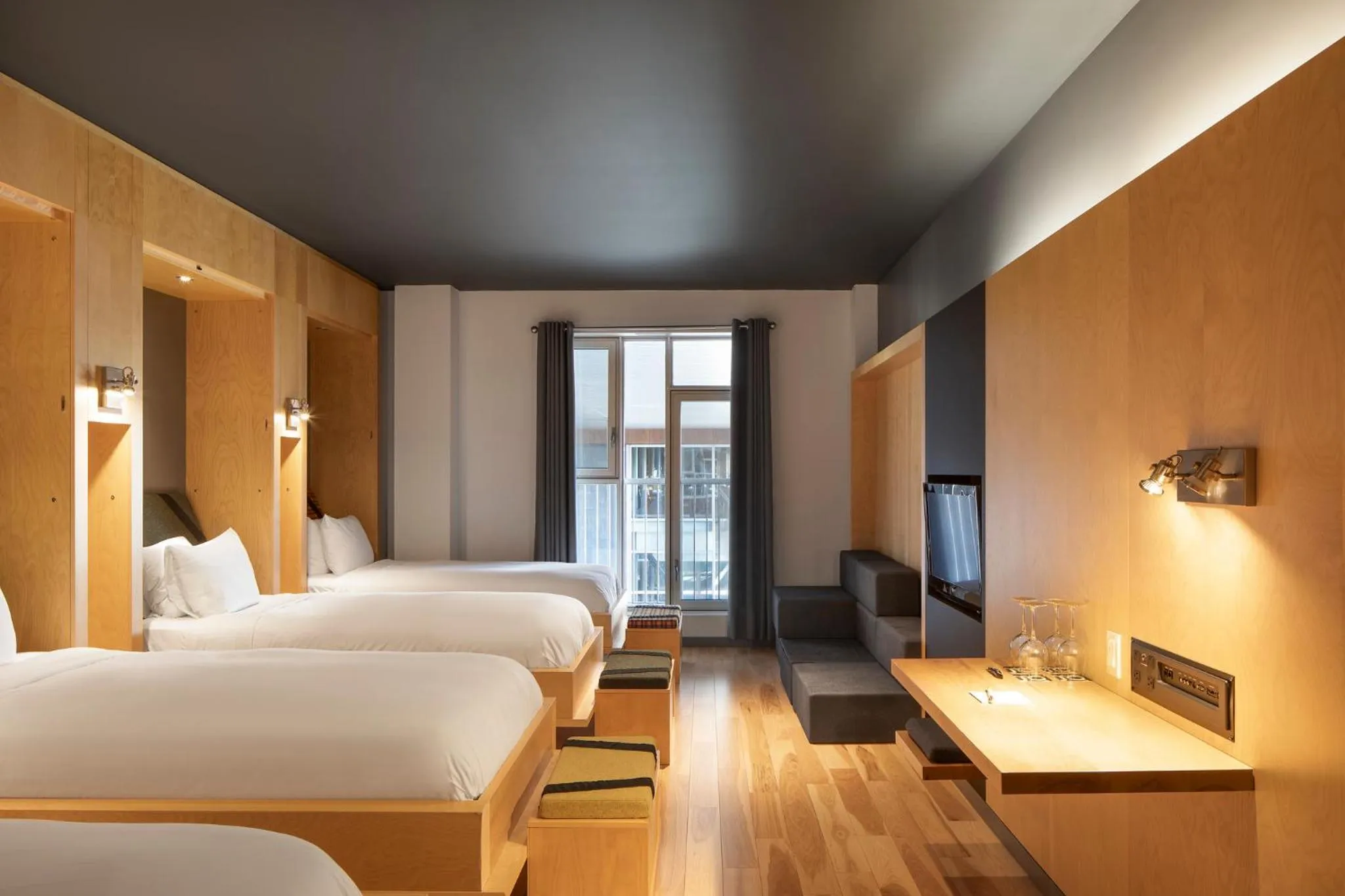 Bed in Hôtel & Spa Le Germain Charlevoix