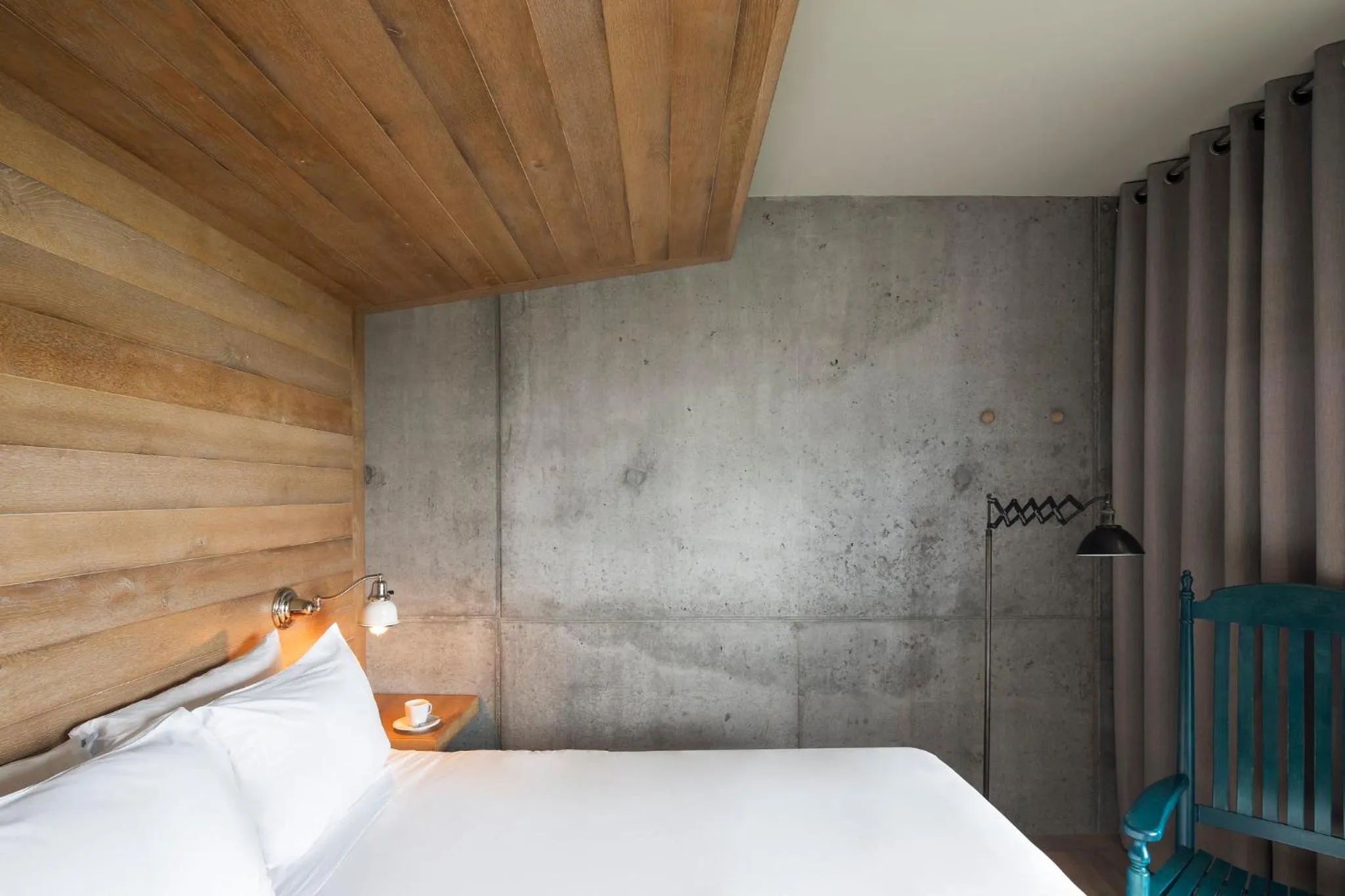 Bed in Hôtel & Spa Le Germain Charlevoix