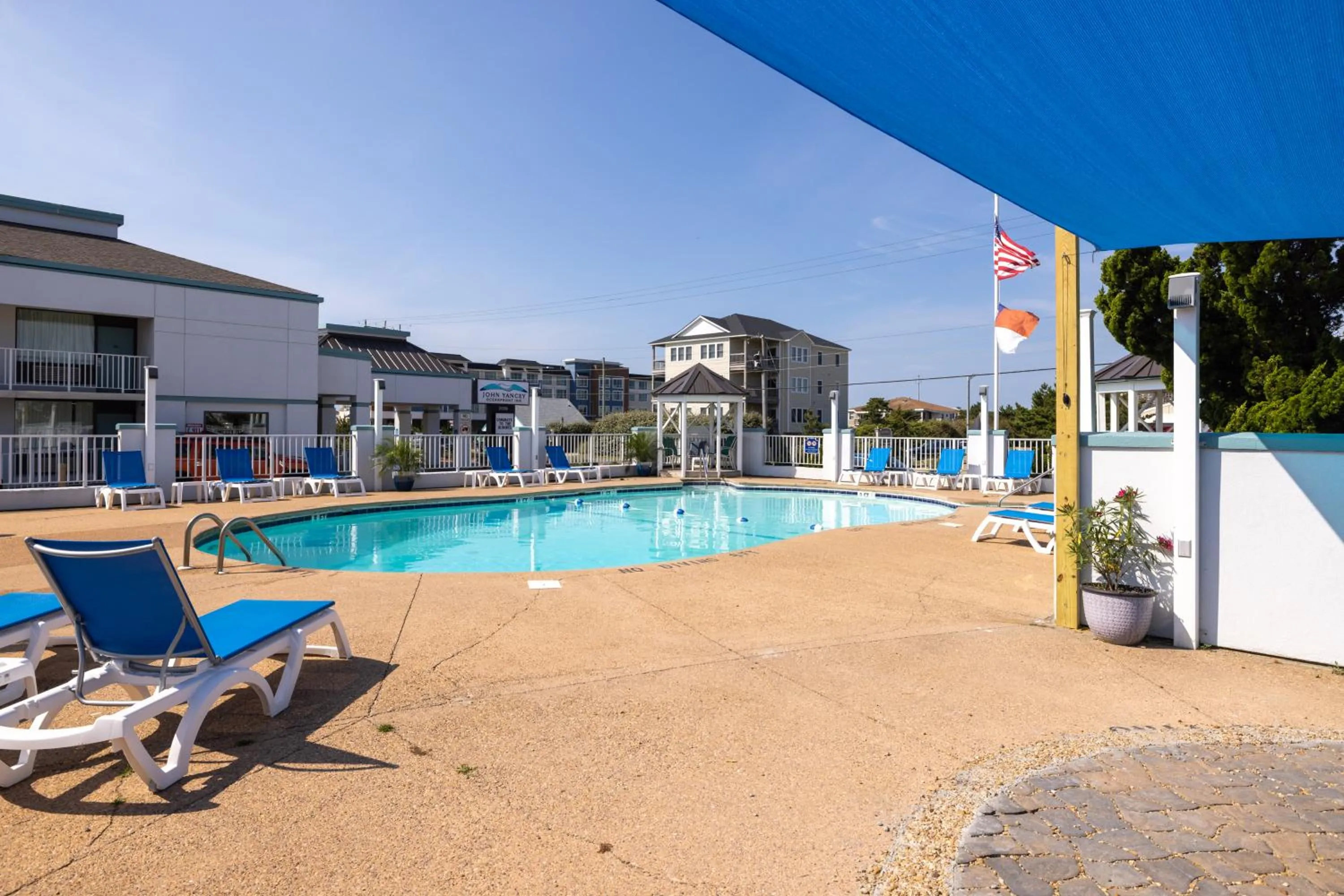 Swimming pool in John Yancey Oceanfront Inn