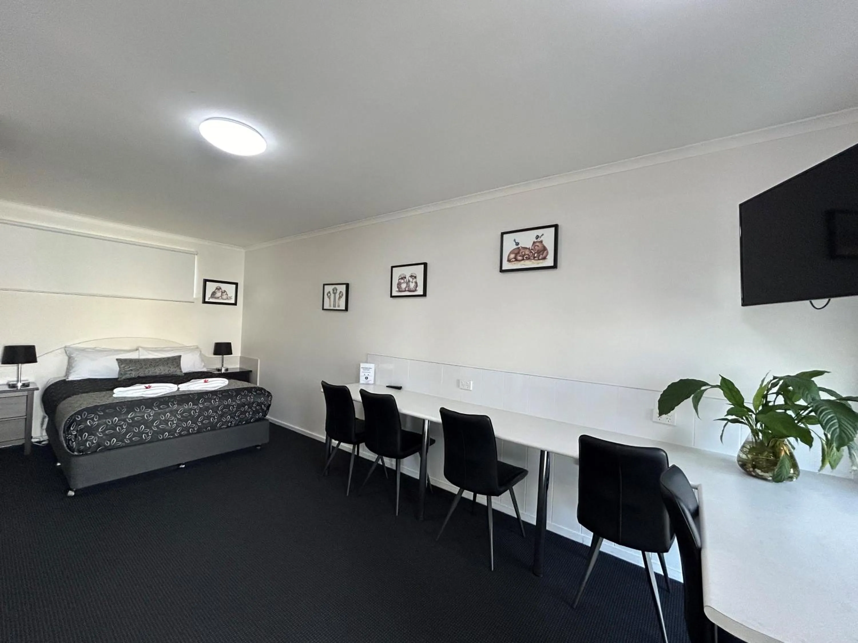 Bedroom, Bed in Comfort Inn May Park