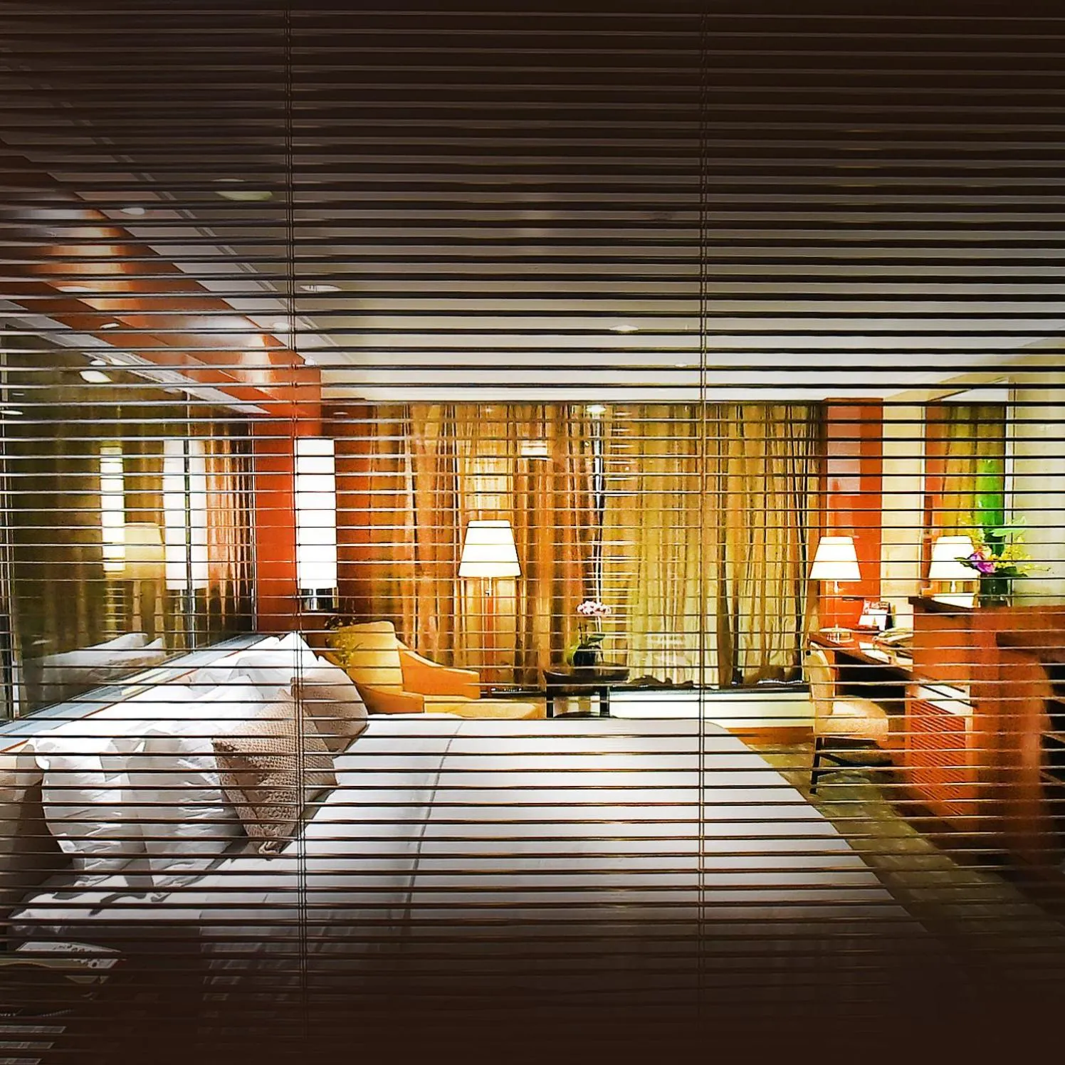 Bed in Beijing International Hotel