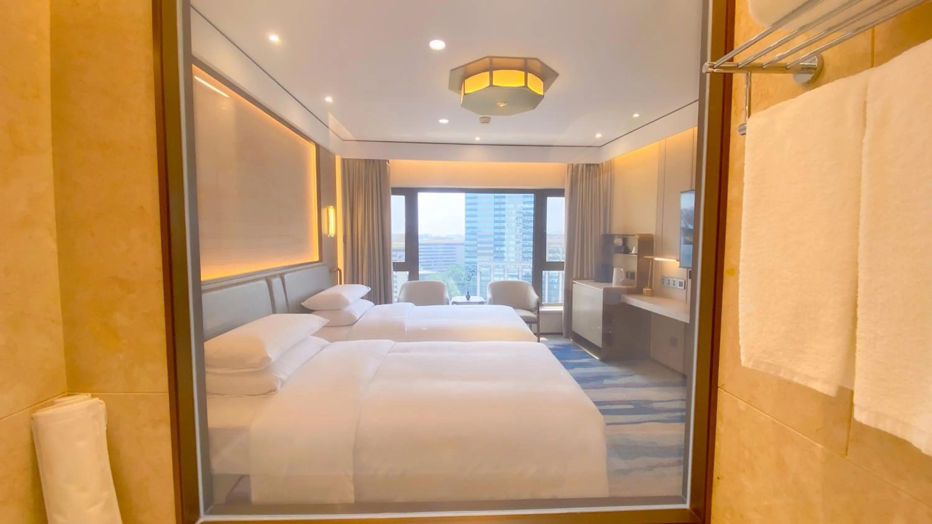 Bed in Beijing International Hotel