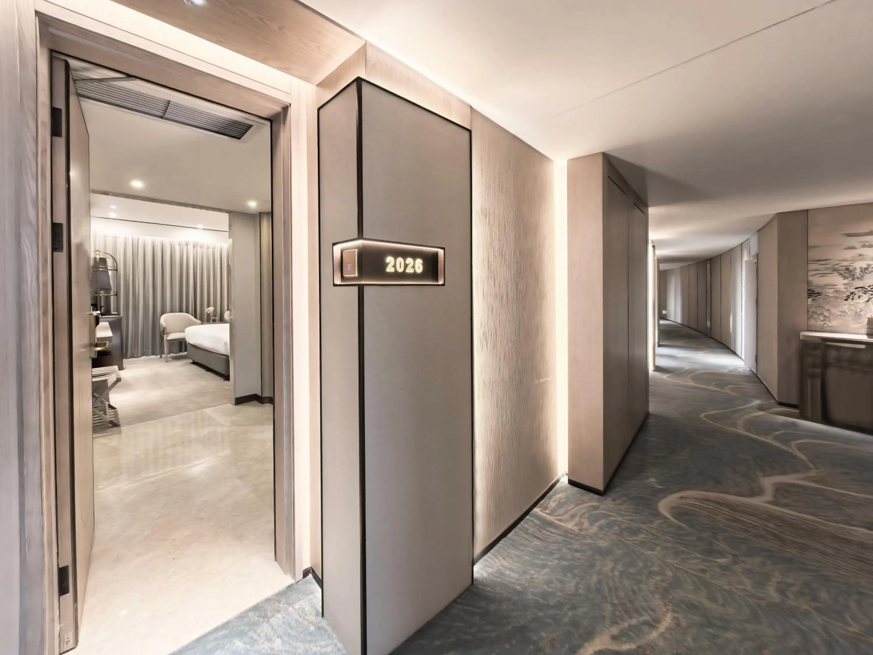 Bed in Beijing International Hotel