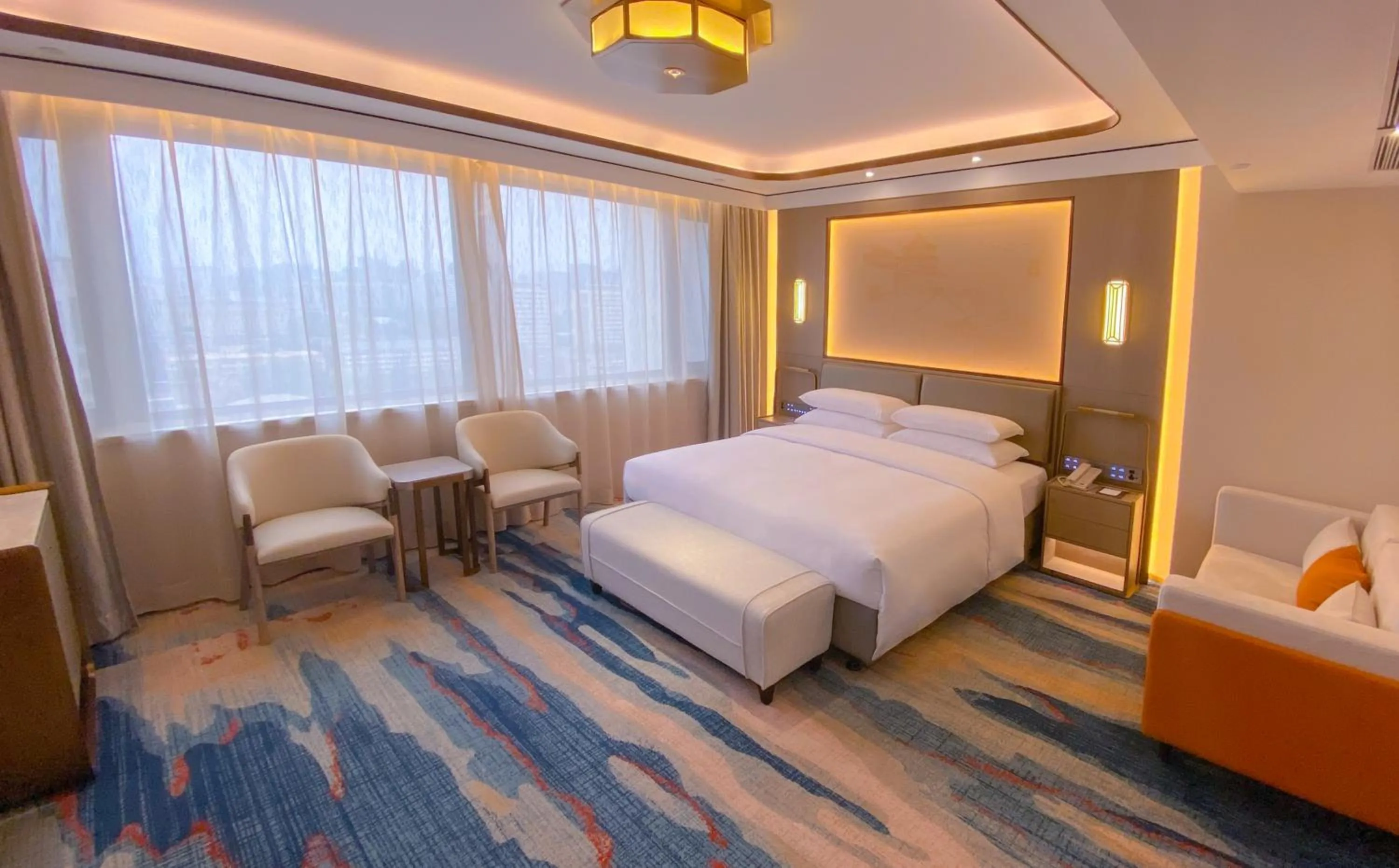 Bed in Beijing International Hotel
