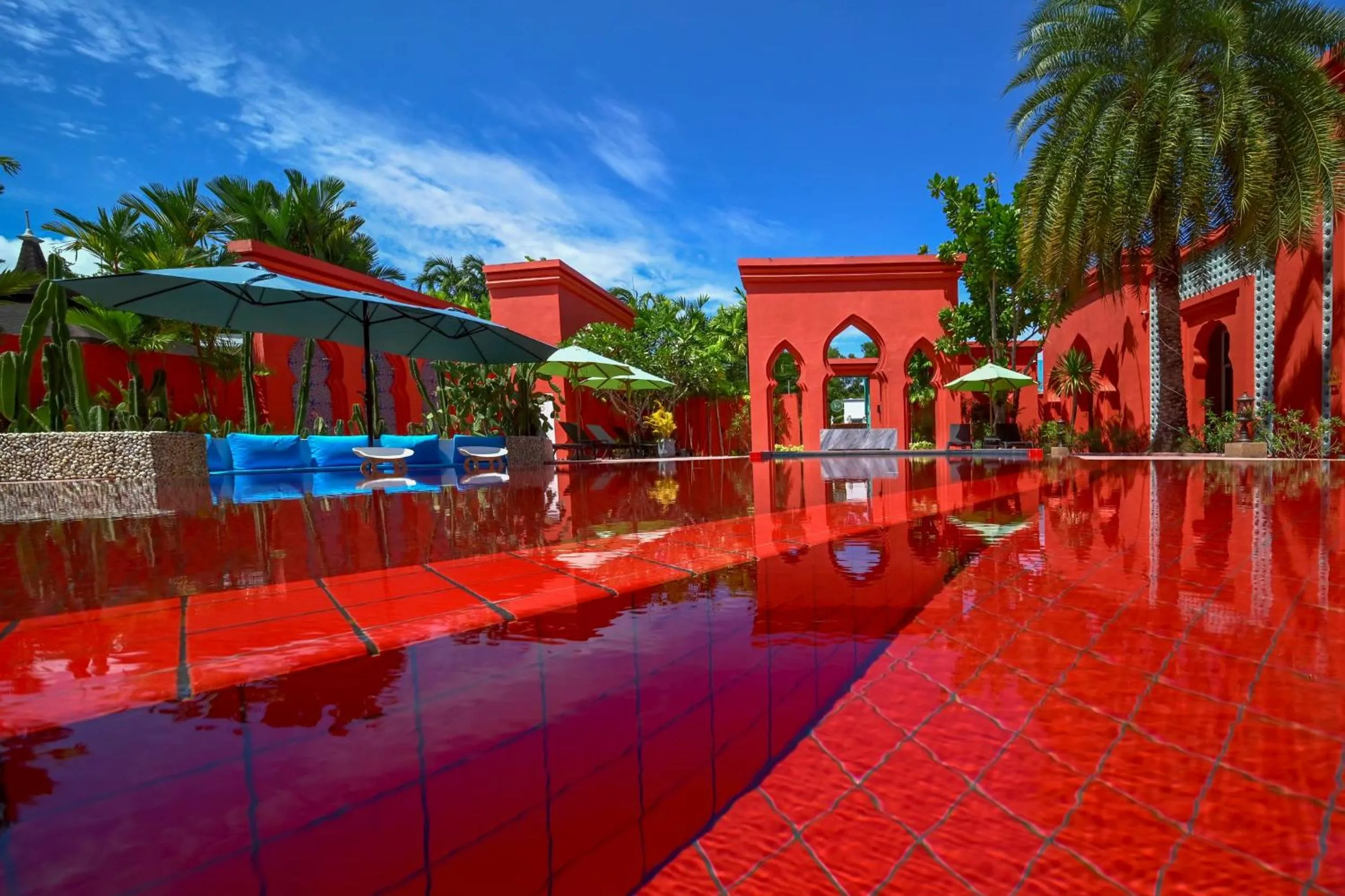 Swimming pool in The Kiri Villas Resort