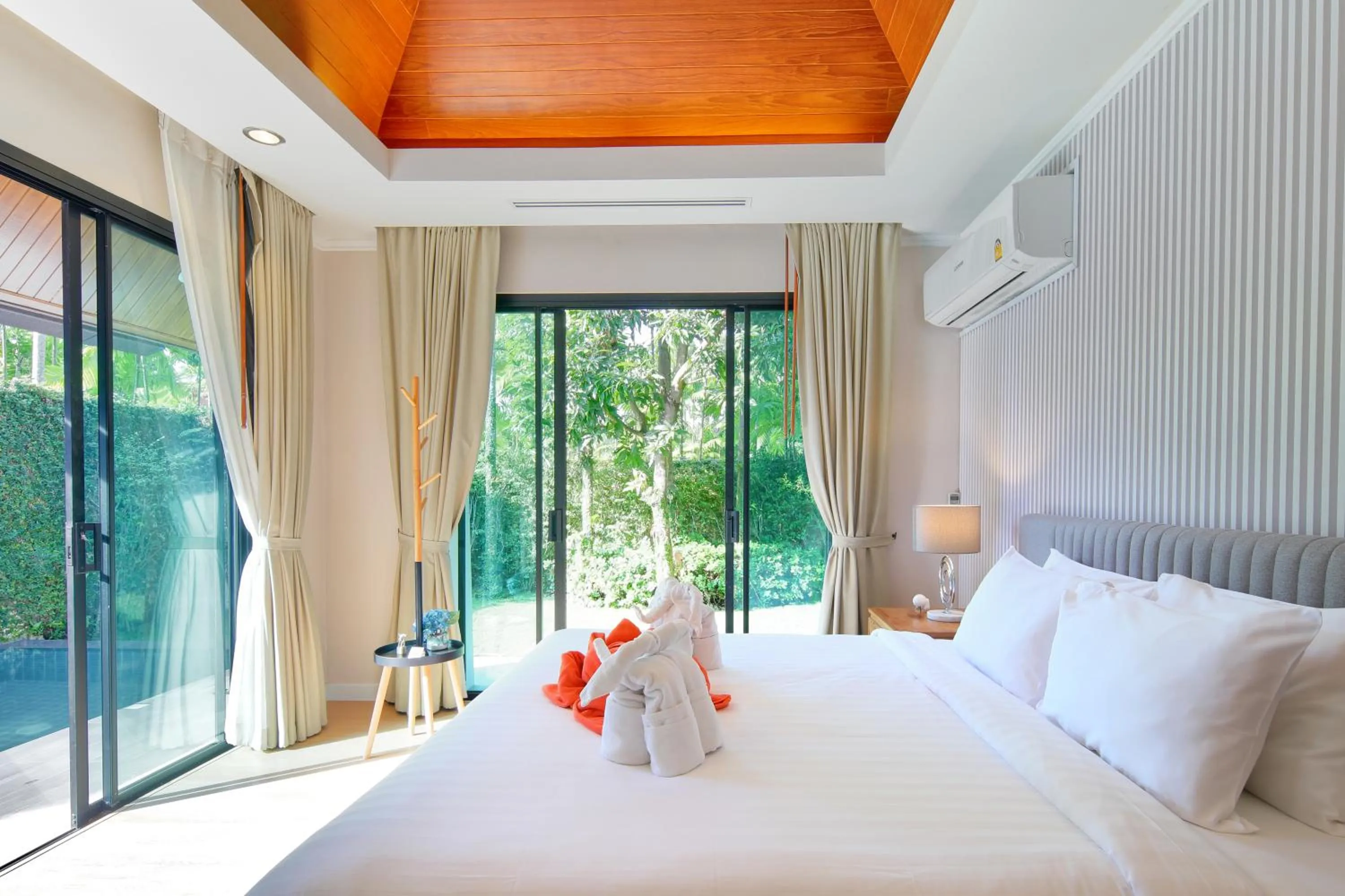 Bedroom, Bed in The Kiri Villas Resort