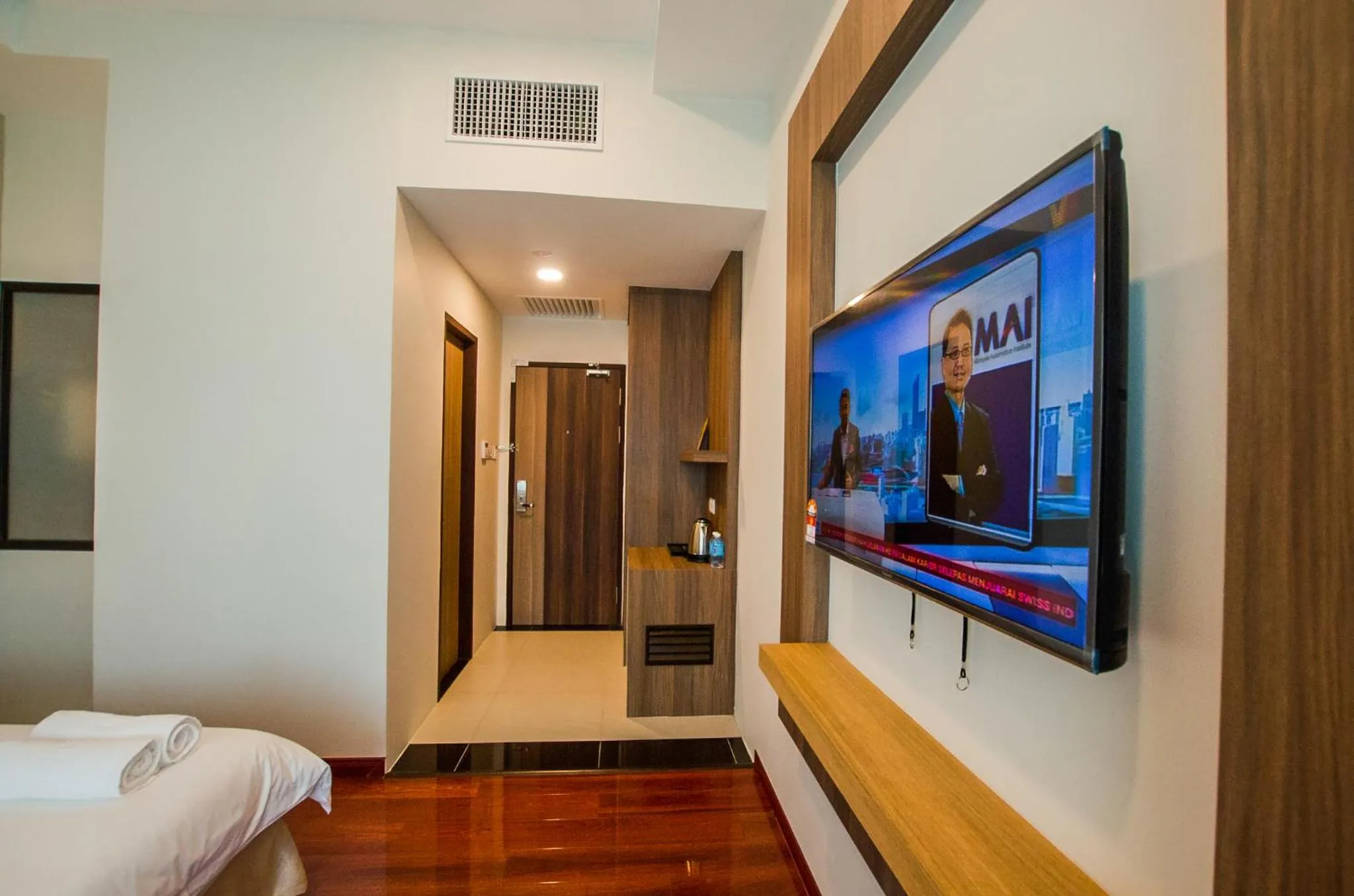 TV and multimedia, Bed in Grand Wonderful Hotel