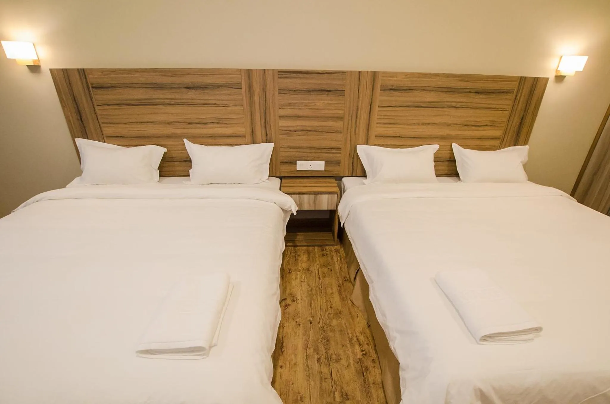 Bedroom, Bed in Grand Wonderful Hotel