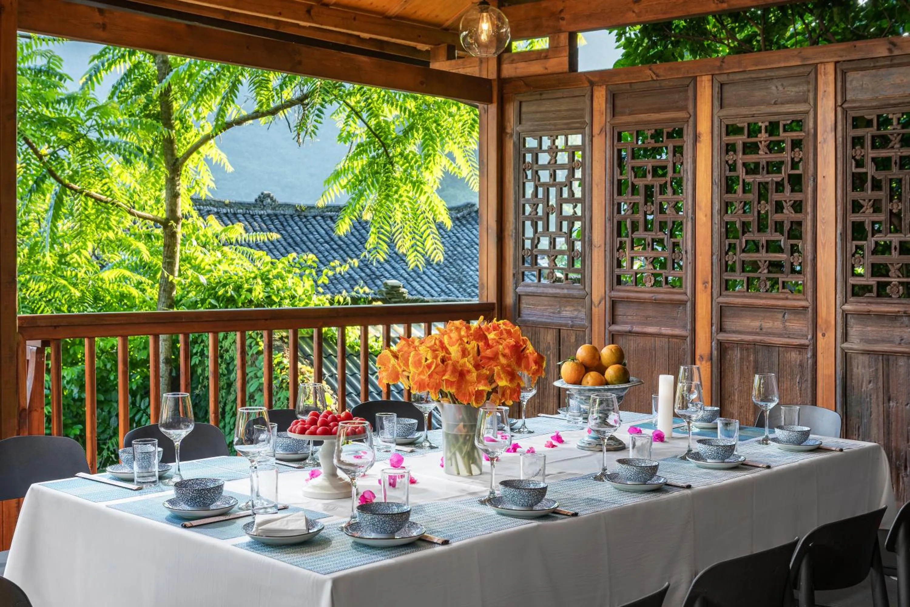 Meeting/conference room in Yangshuo Secret Garden