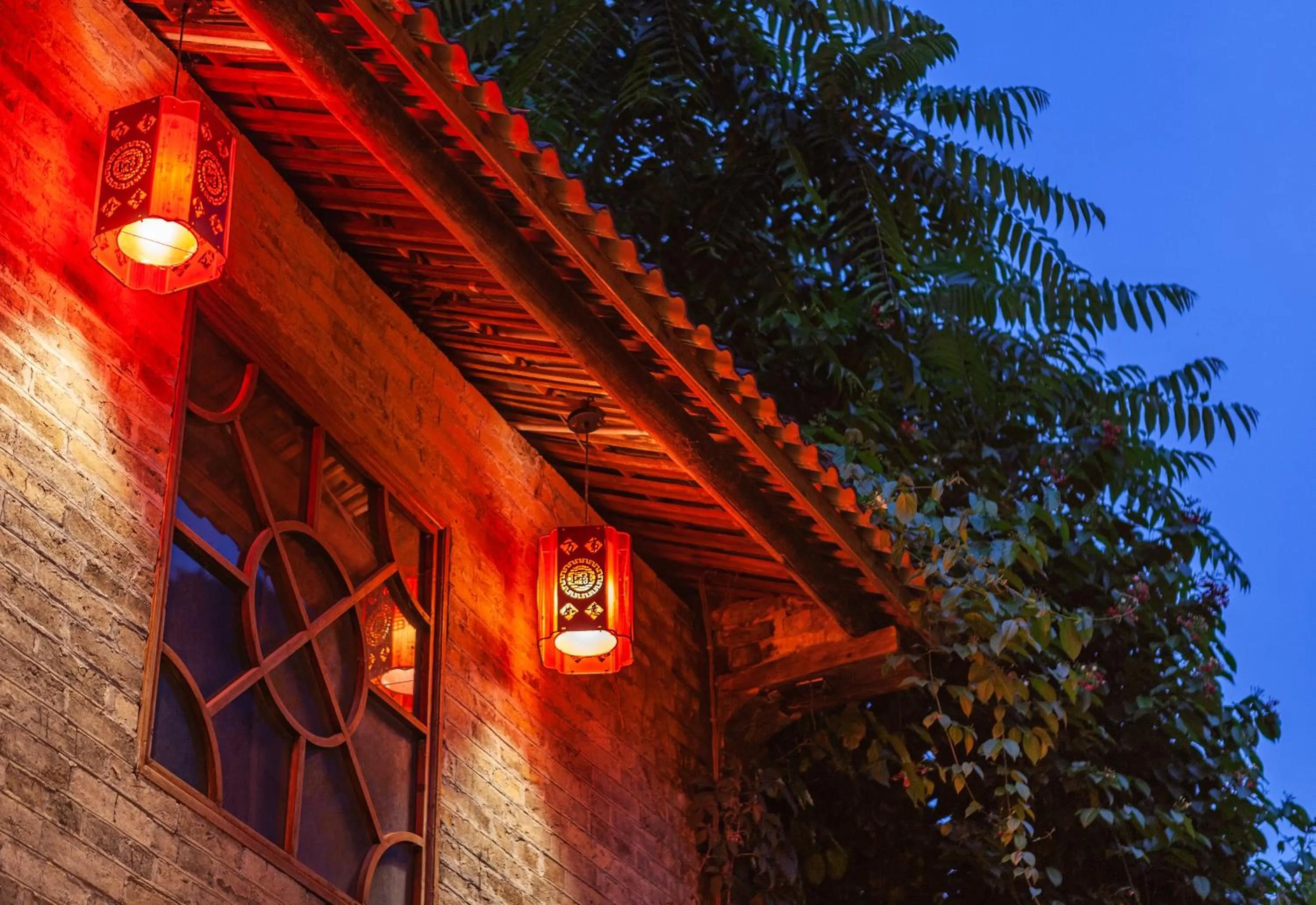 Night in Yangshuo Secret Garden