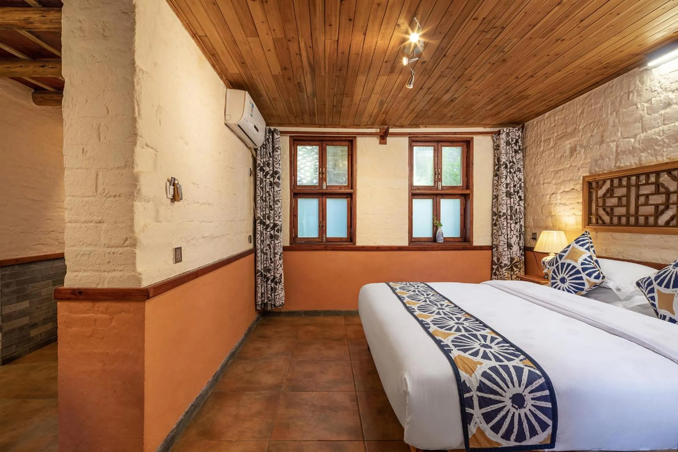 Bedroom, Bed in Yangshuo Secret Garden