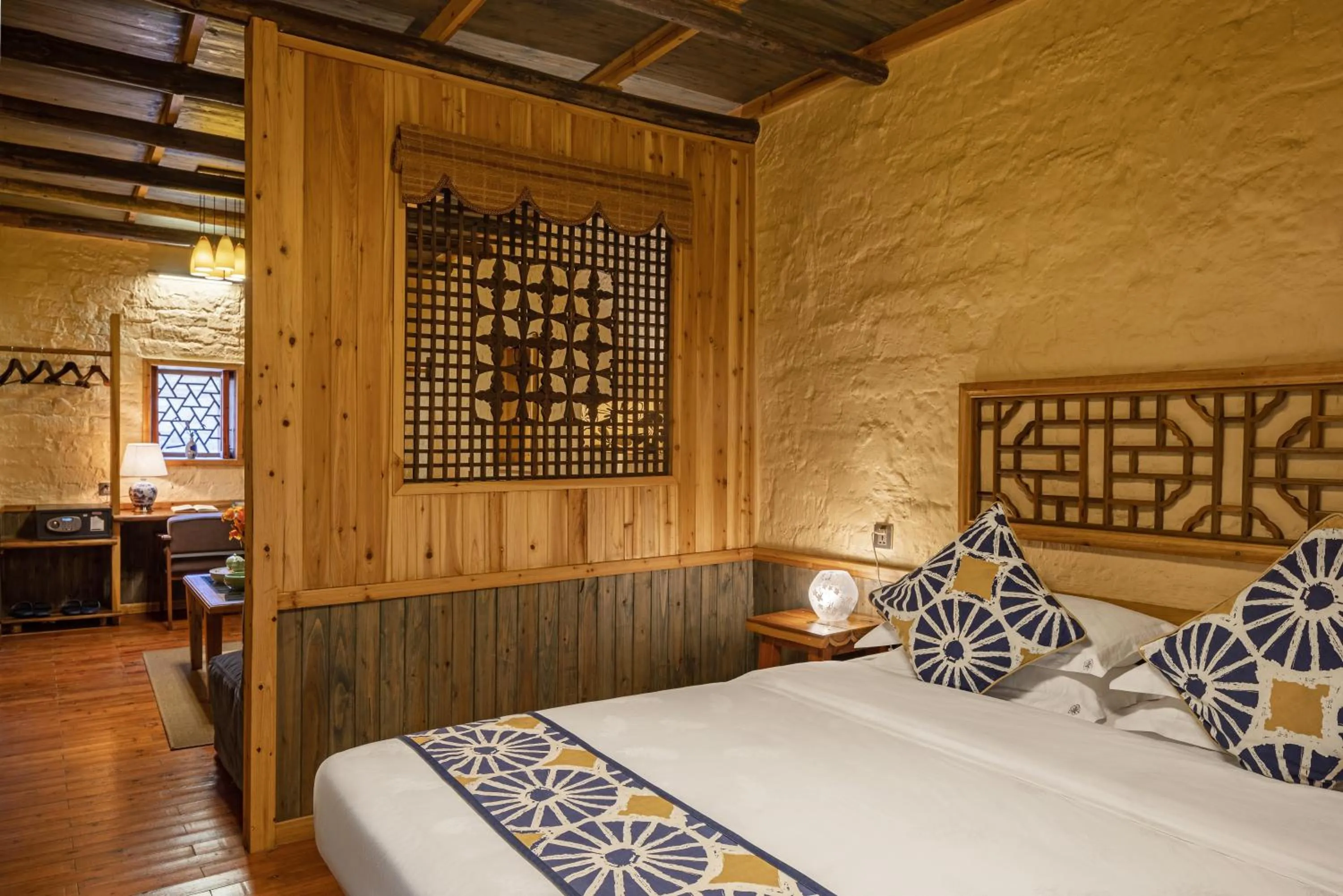 Bed in Yangshuo Secret Garden