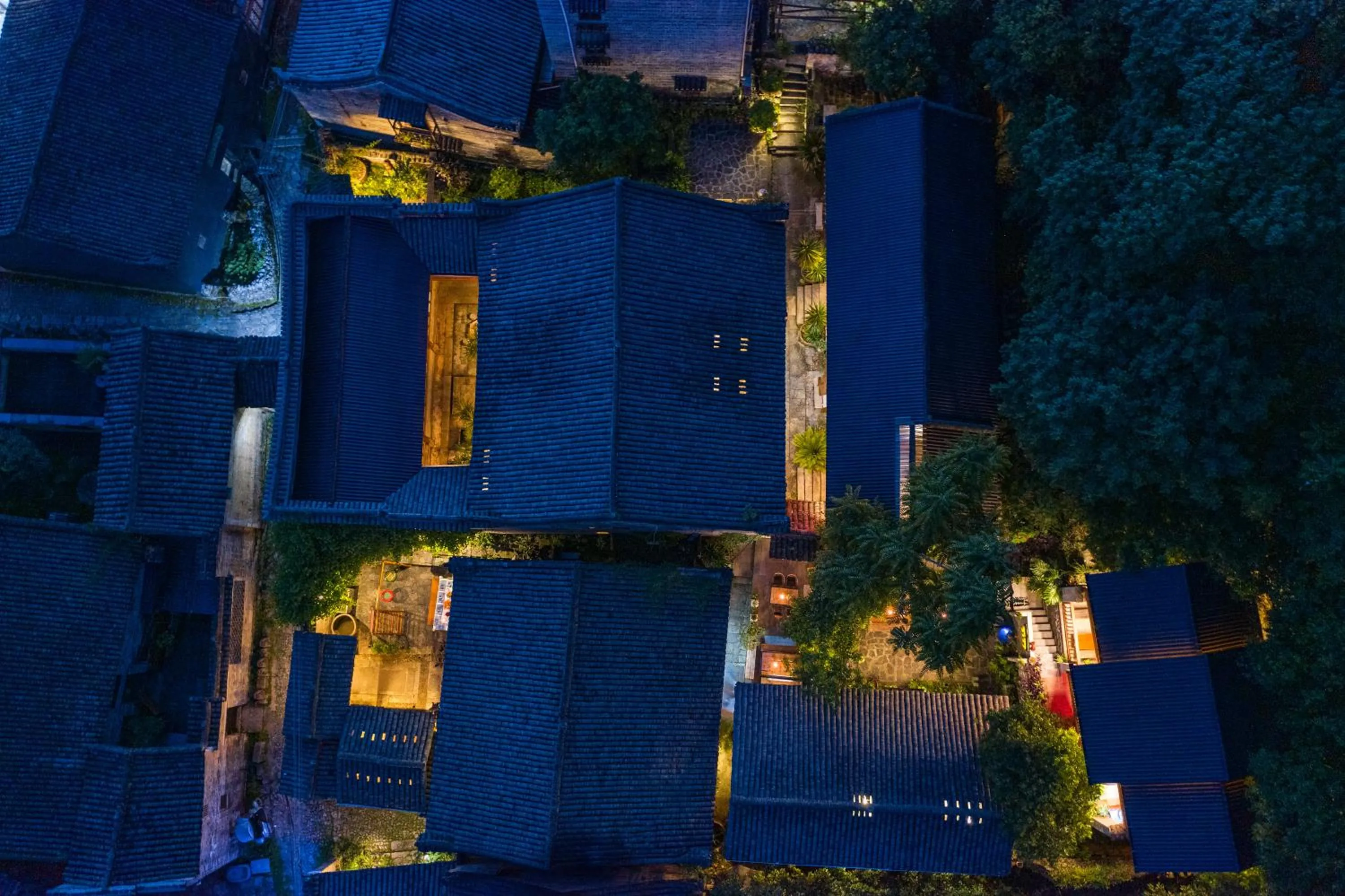 Night in Yangshuo Secret Garden