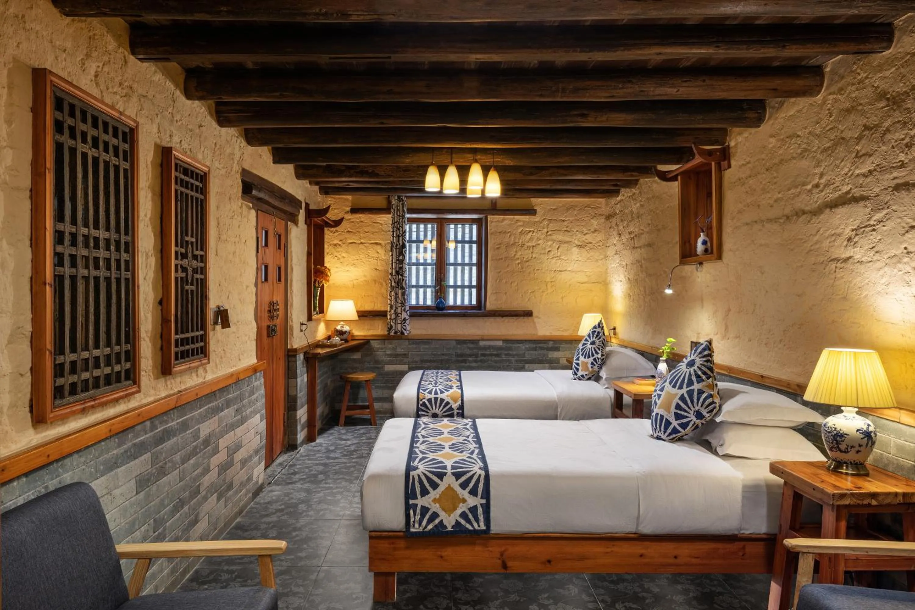 Photo of the whole room, Bed in Yangshuo Secret Garden