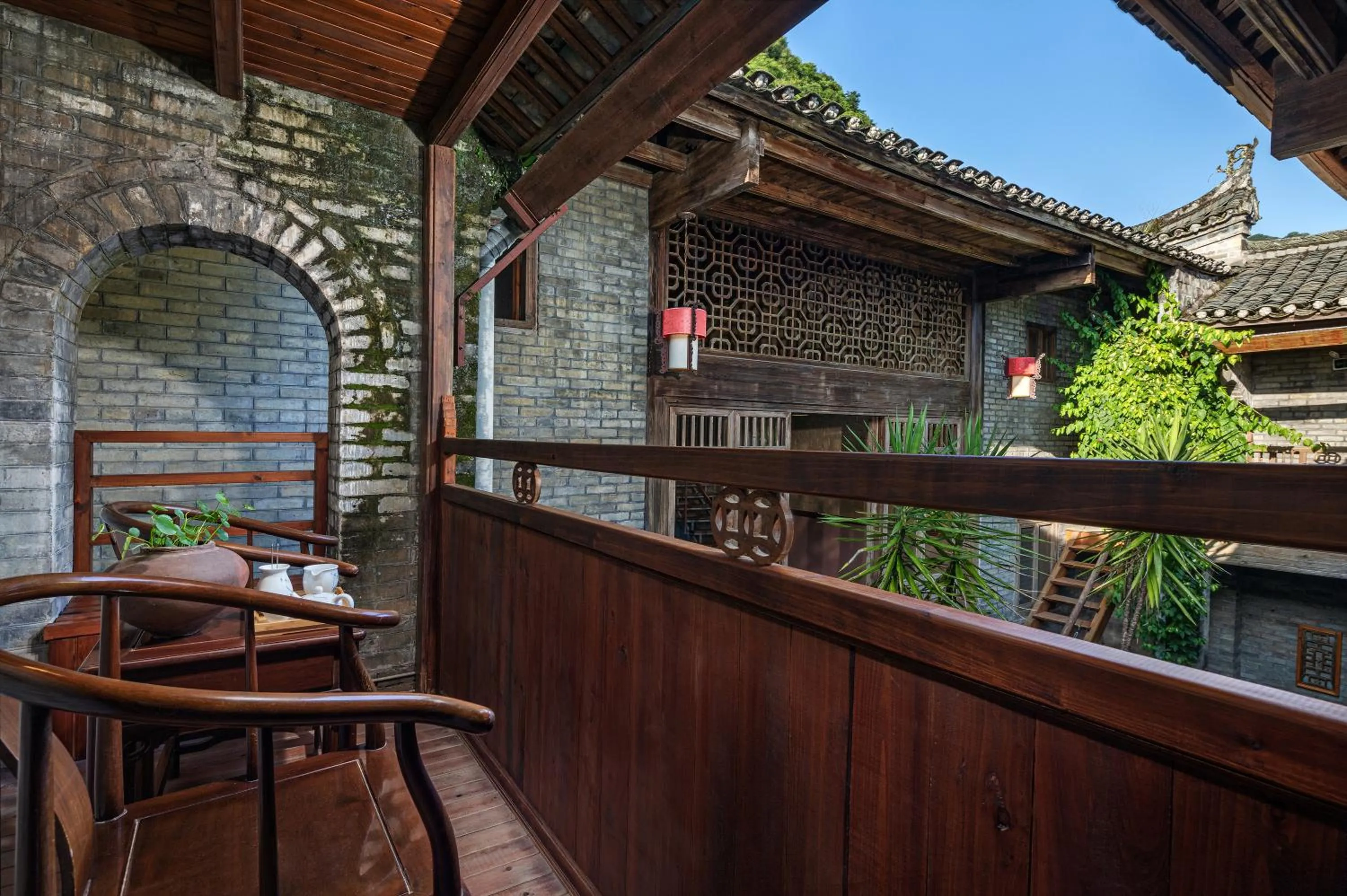 Balcony/Terrace in Yangshuo Secret Garden