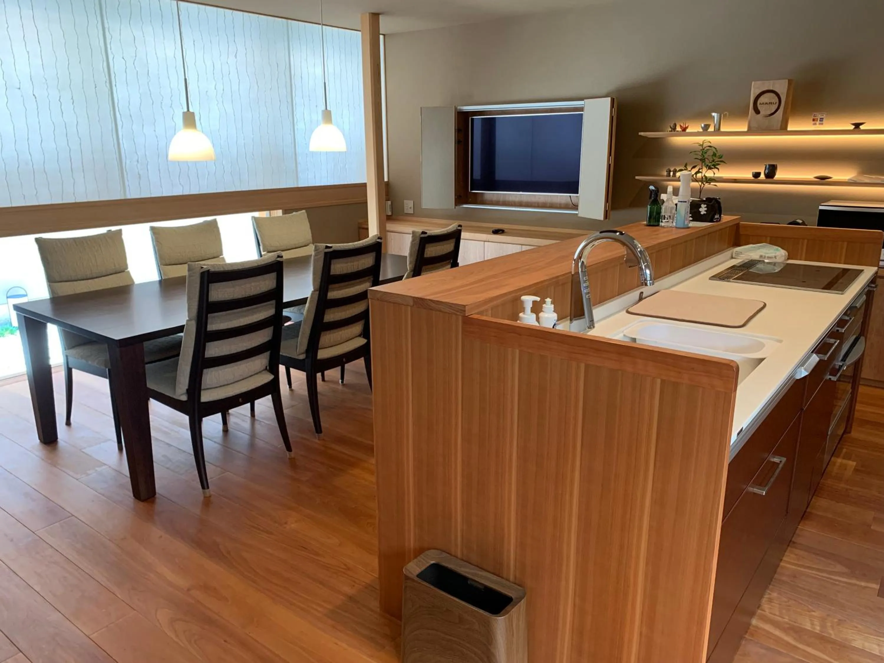 kitchen in Maru Izumiyacho