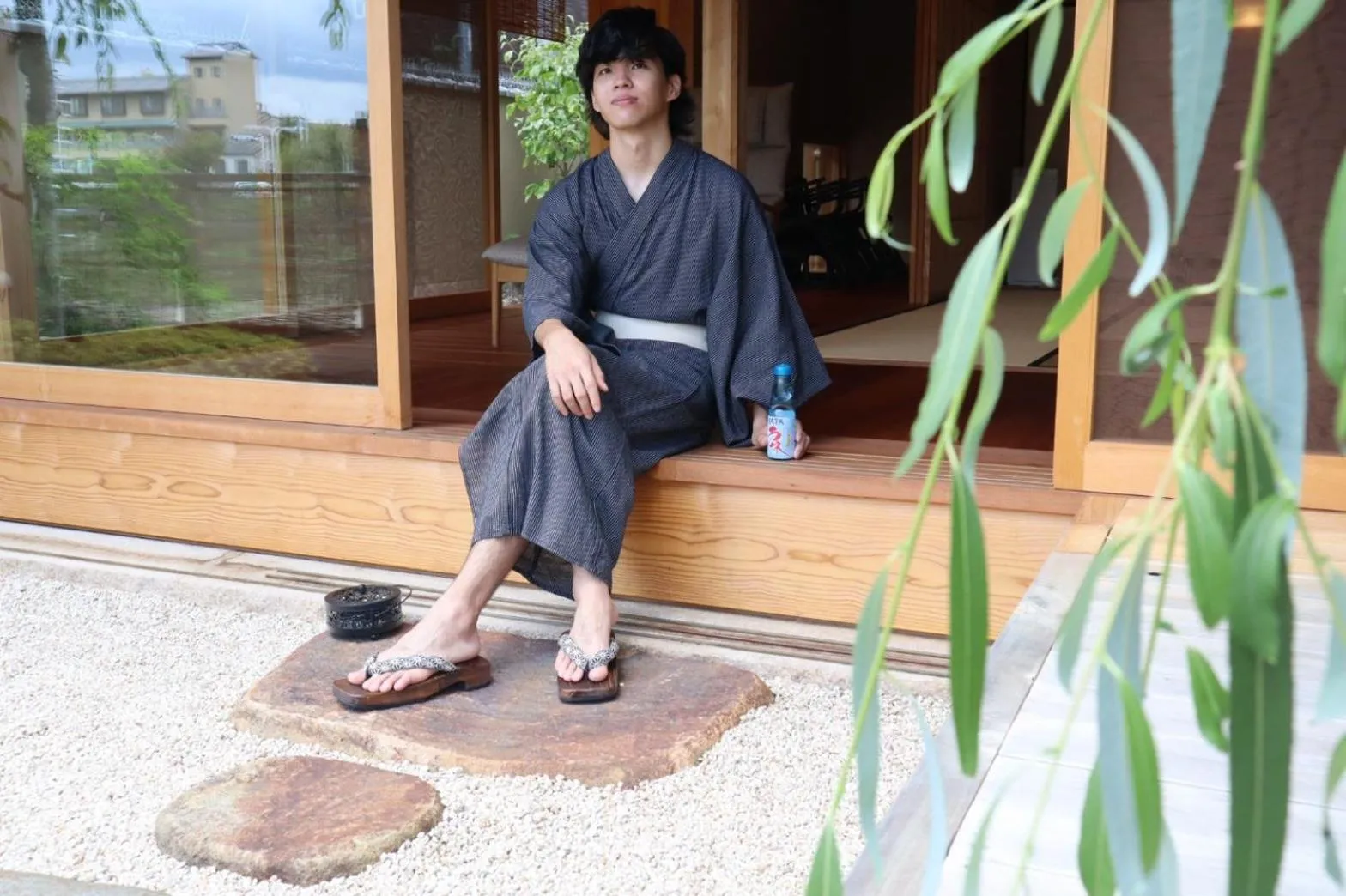 Day in Maru Izumiyacho