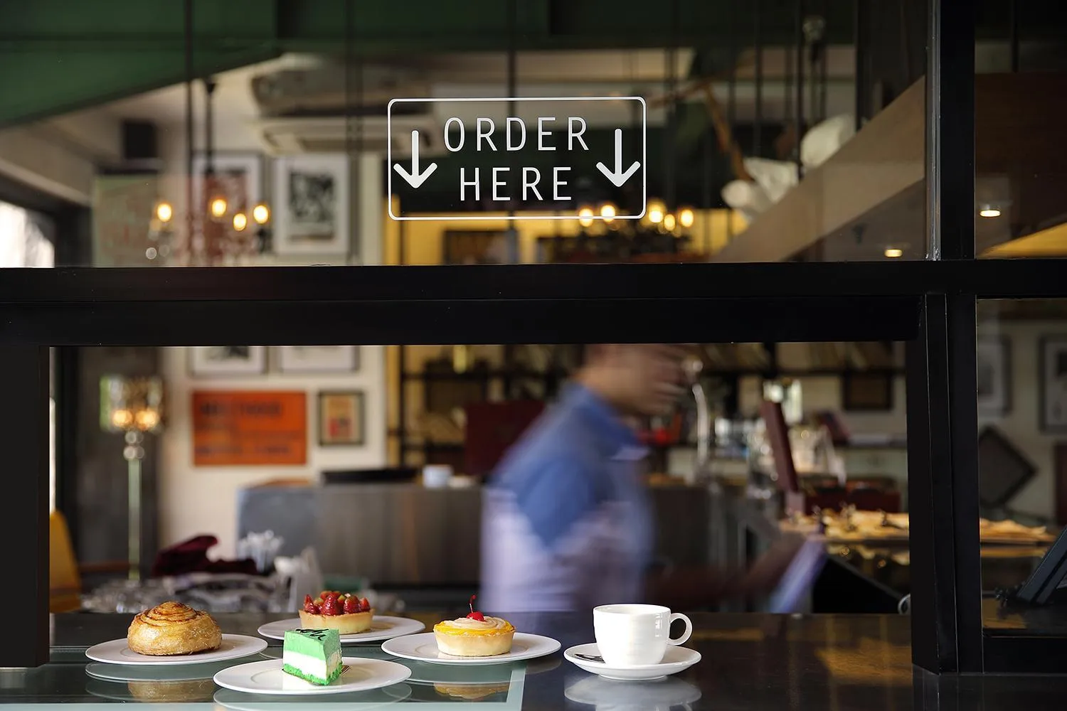 Lounge or bar in THE 1O1 Bali Fontana Seminyak