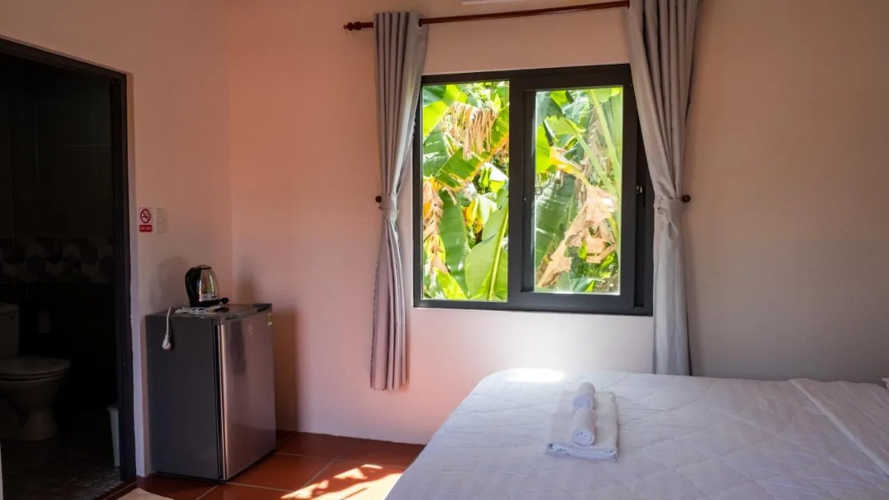 Bed in Phu Quoc Areca Garden Bungalow