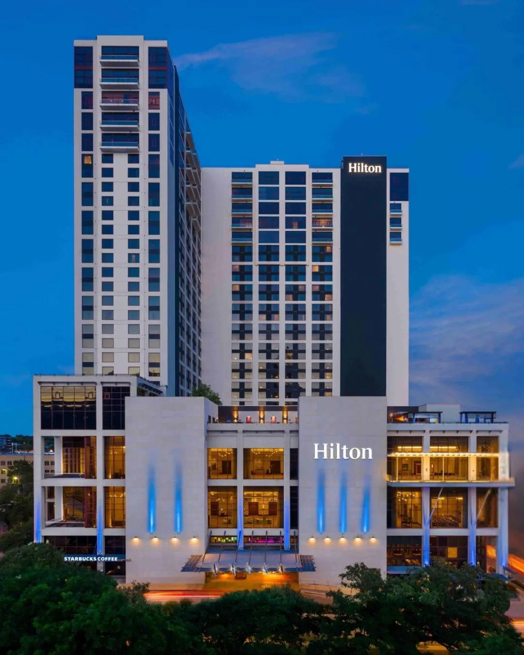Property building in Hilton Austin