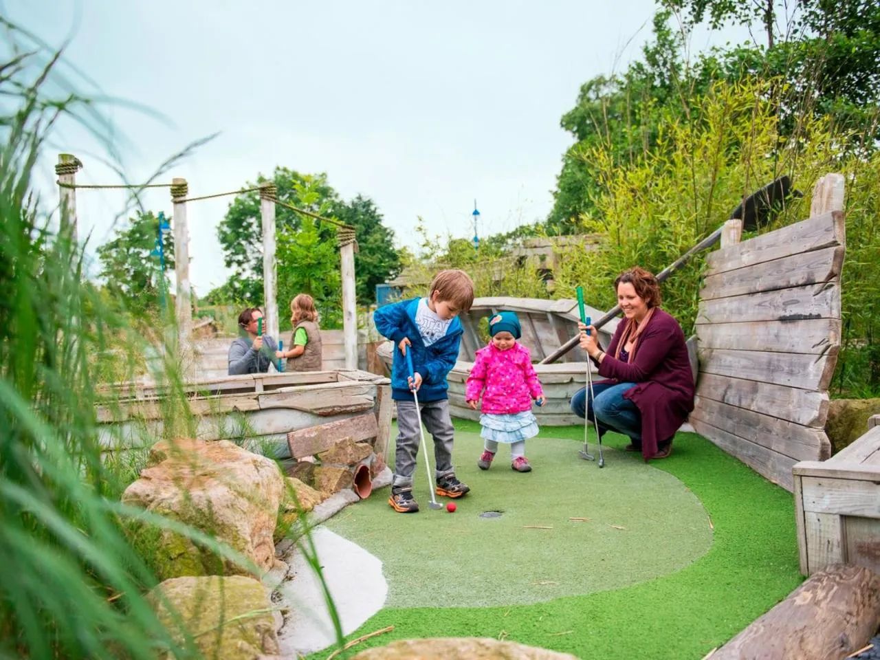 Minigolf in Hotel Nordseeküste by Center Parcs