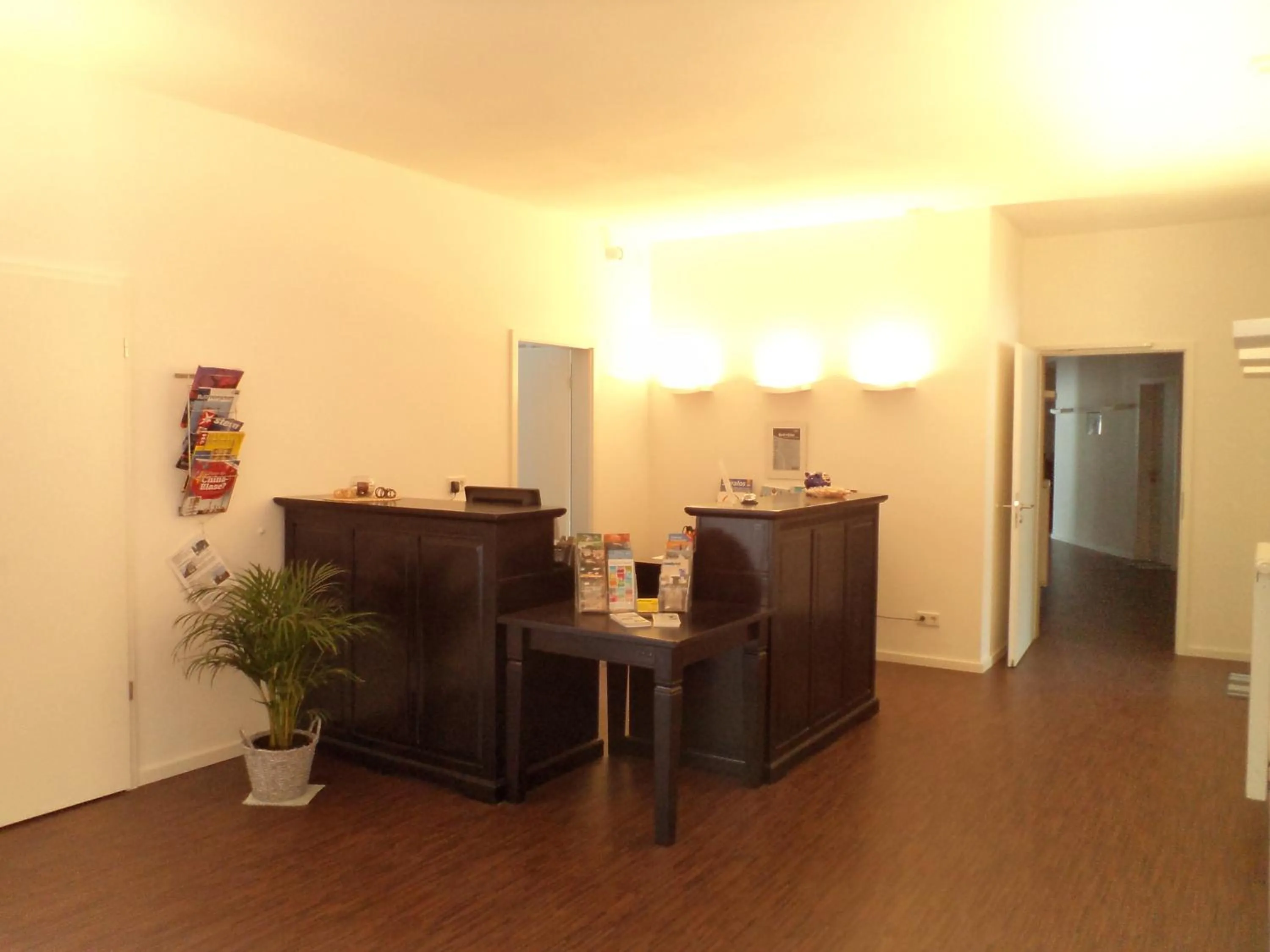 Lobby or reception in Das Neue Hotel Am Park