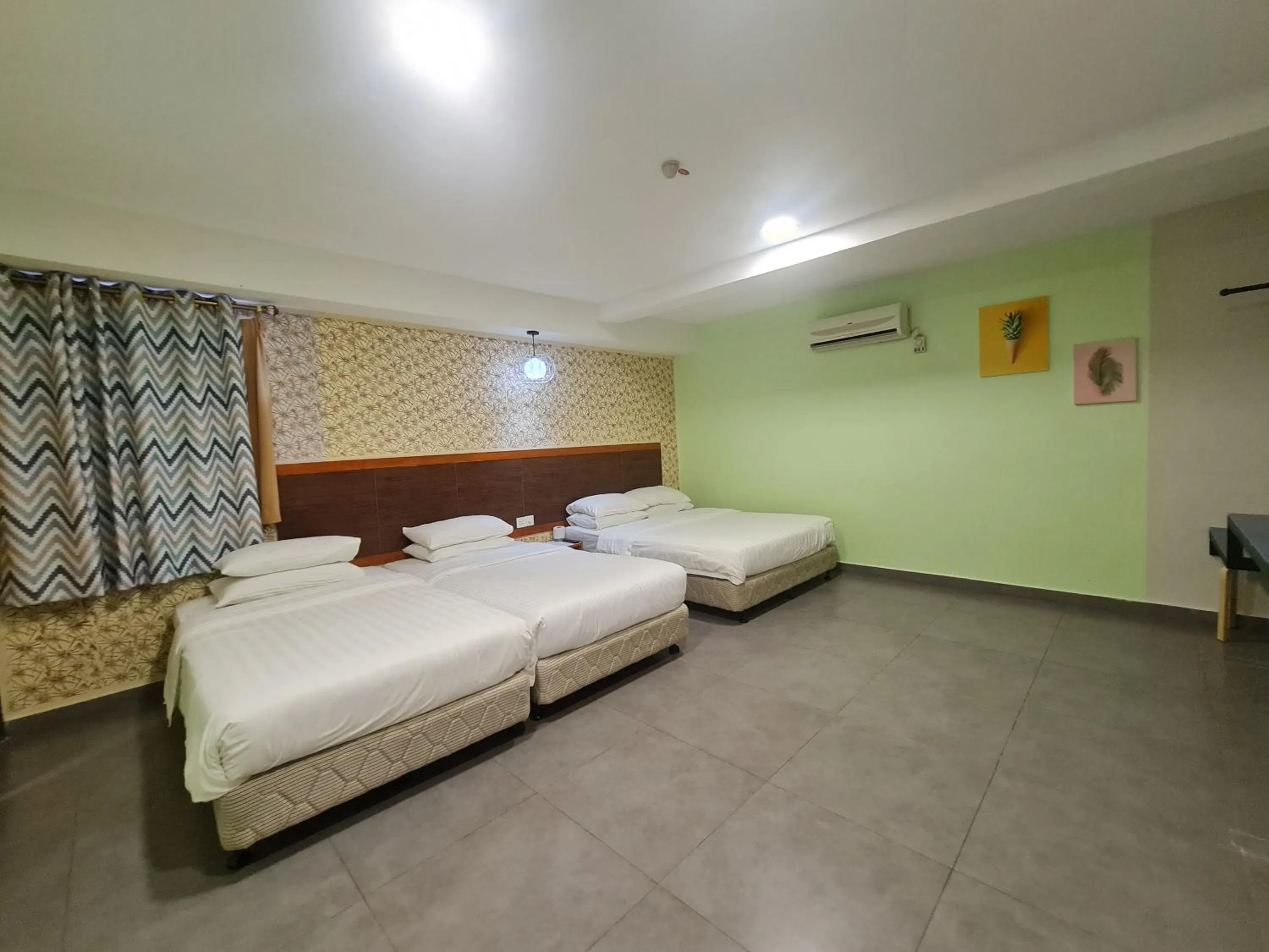 Bed in Hotel Bestari