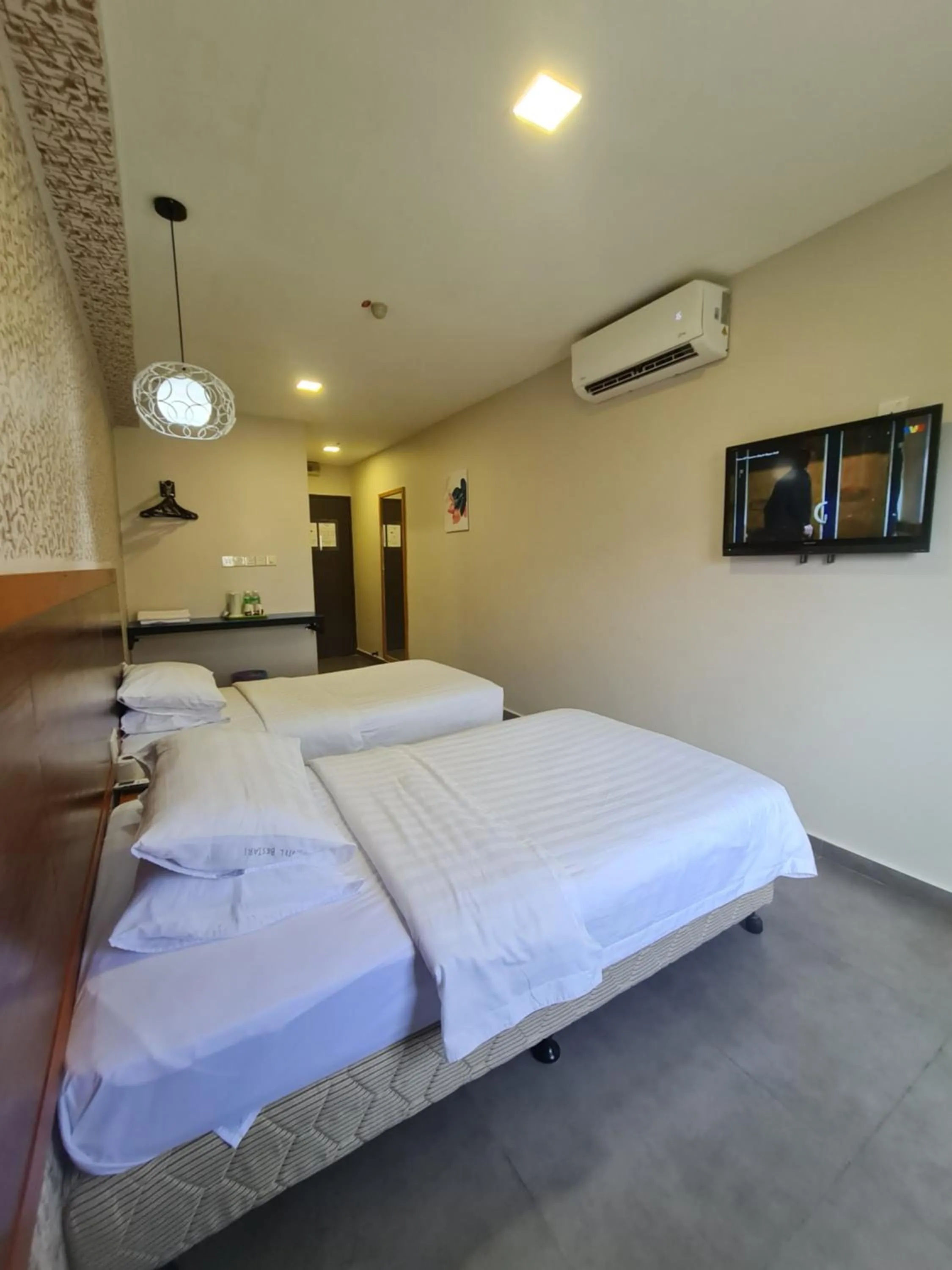 Bed in Hotel Bestari