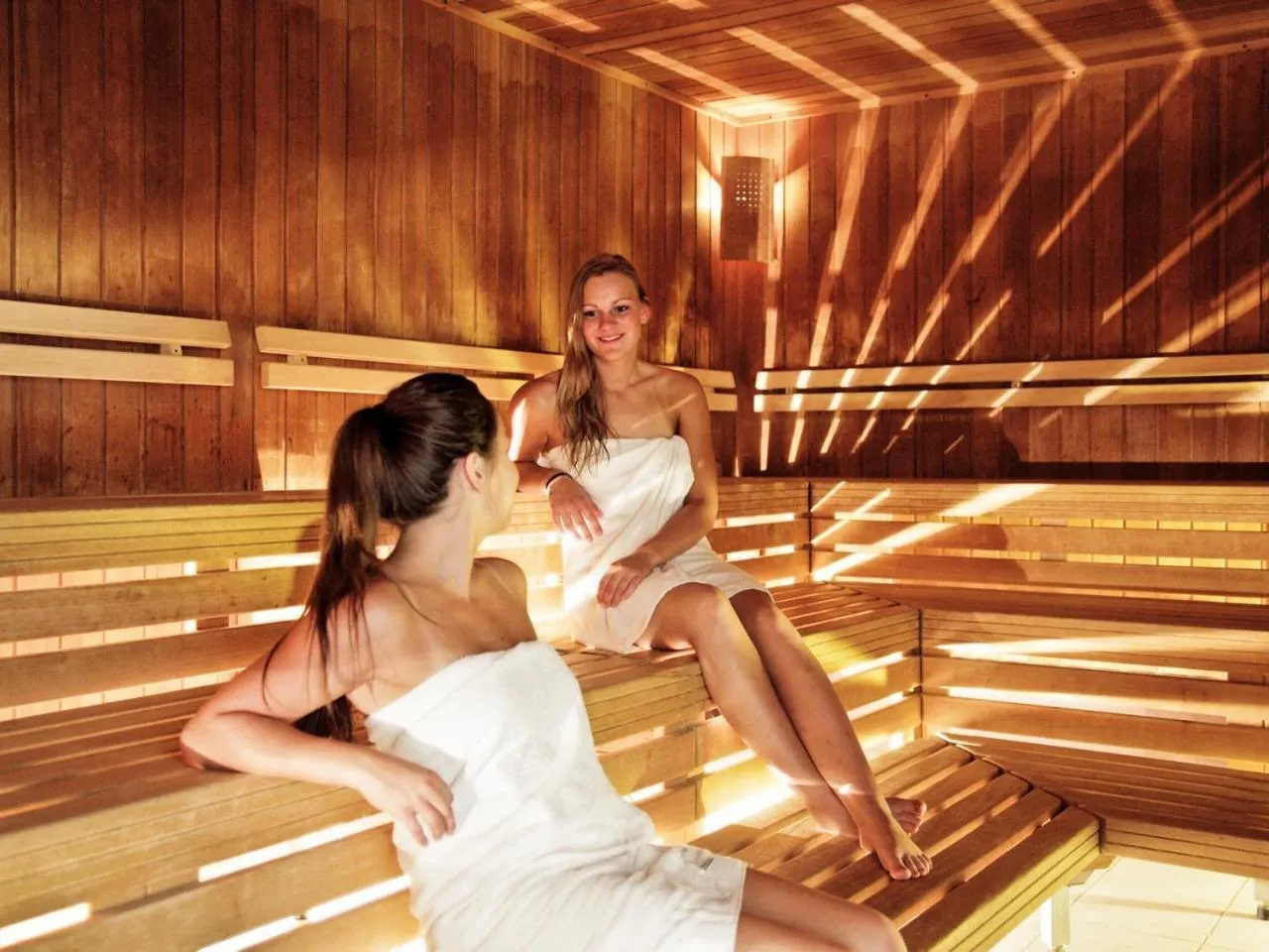 Sauna in Hotel Hochsauerland by Center Parcs