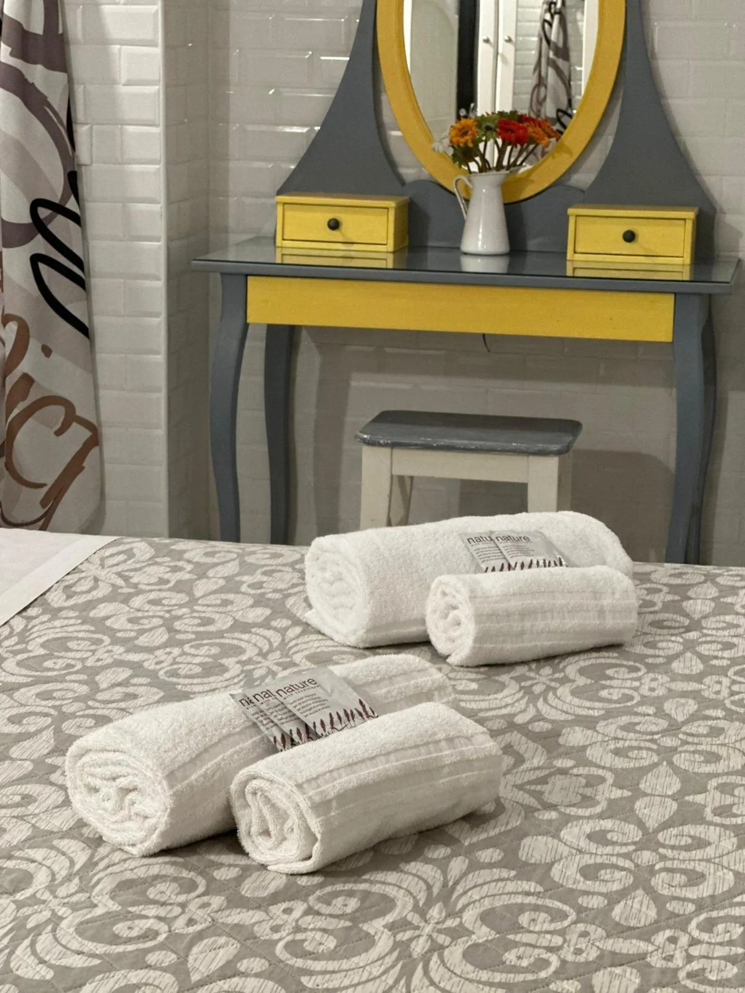 Decorative detail, Bed in Double B