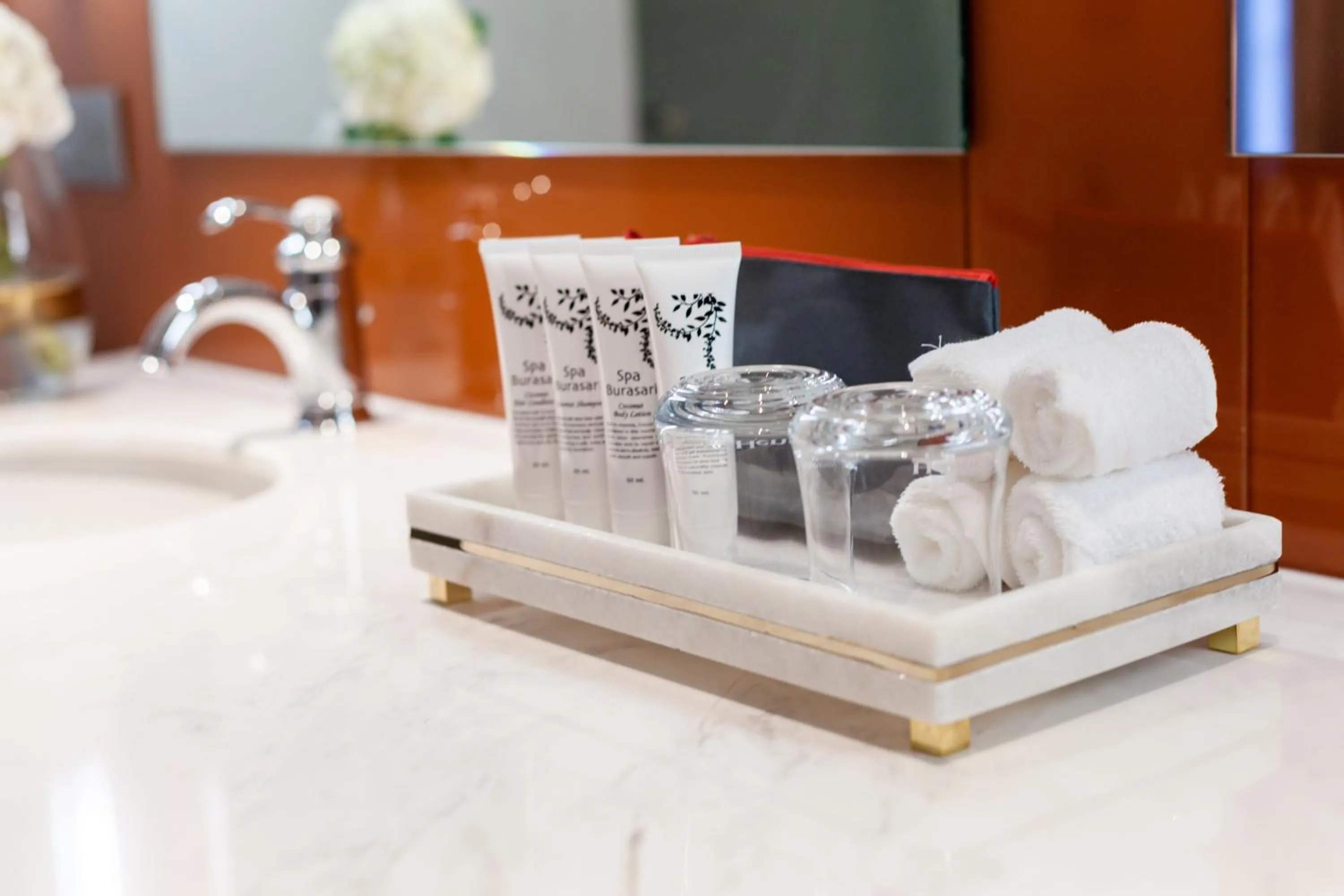 La Seine Boutique Hotel